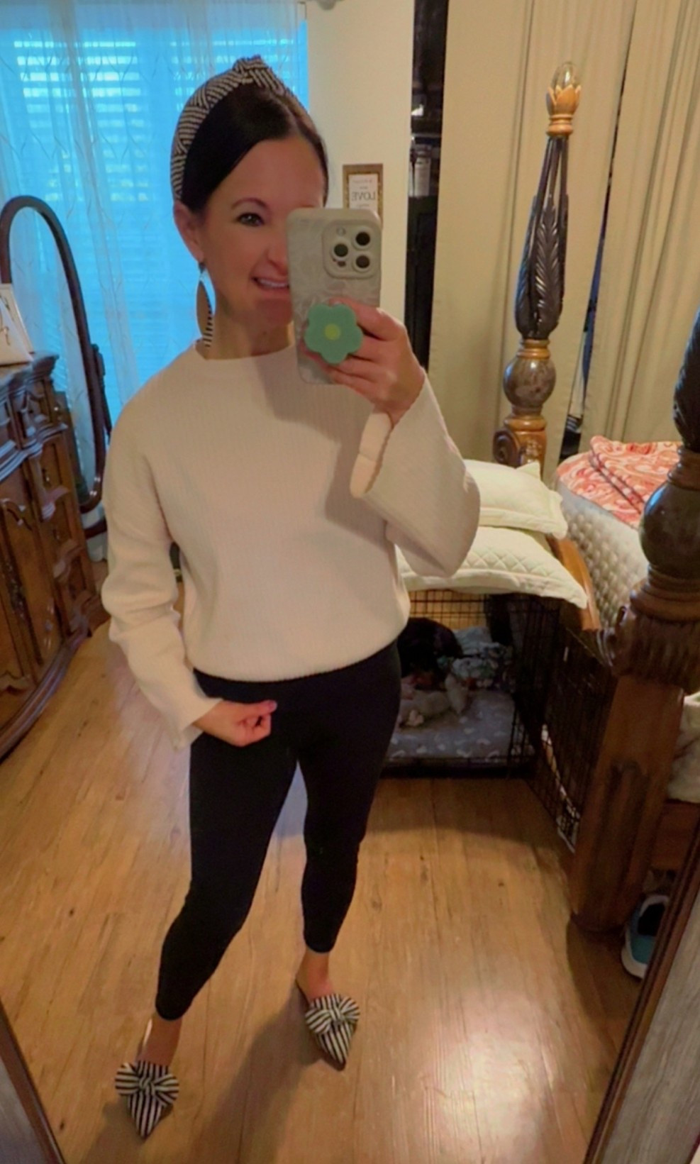 Today’s look that I always love! Comfiest and so cute!! 🥰💕🥰

#LTKPetite #LTKOver40 #LTKStyleTip