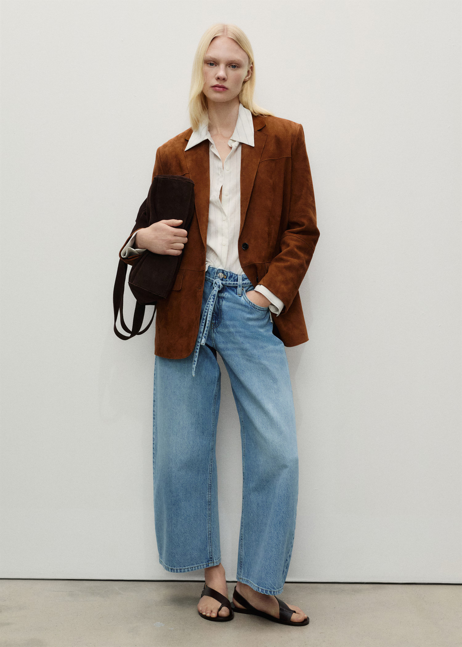 Balloon jeans with belt - Women | MANGO United Kingdom | MANGO (UK)