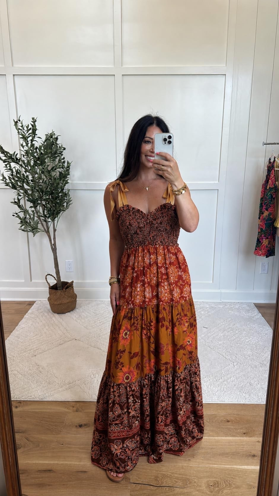 These fall colors are absolutely EVERYTHING! 🤎 The prettiest flowy maxi for family pictures, fall events, date nights or Thanksgiving.
#LTKStyle #LTKFinds #FallFashion #FallDress #BohoStyle #MaxiDress #FamilyPhotoOutfit #ThanksgivingOutfit #FallFamilyPhotos #AmazonFinds