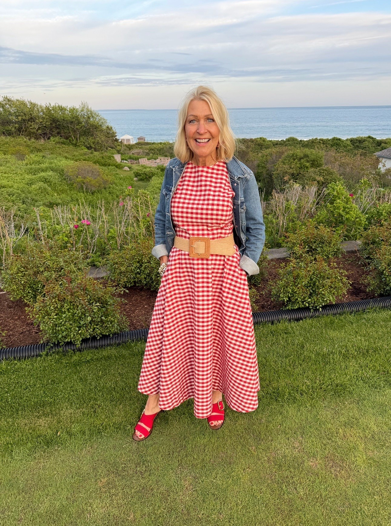 My summer GoTo dress. Classic, fit, pockets, fabric is yummy! 
@Tuckernuck

#LTKootd #LTKOver40 #LTKWedding