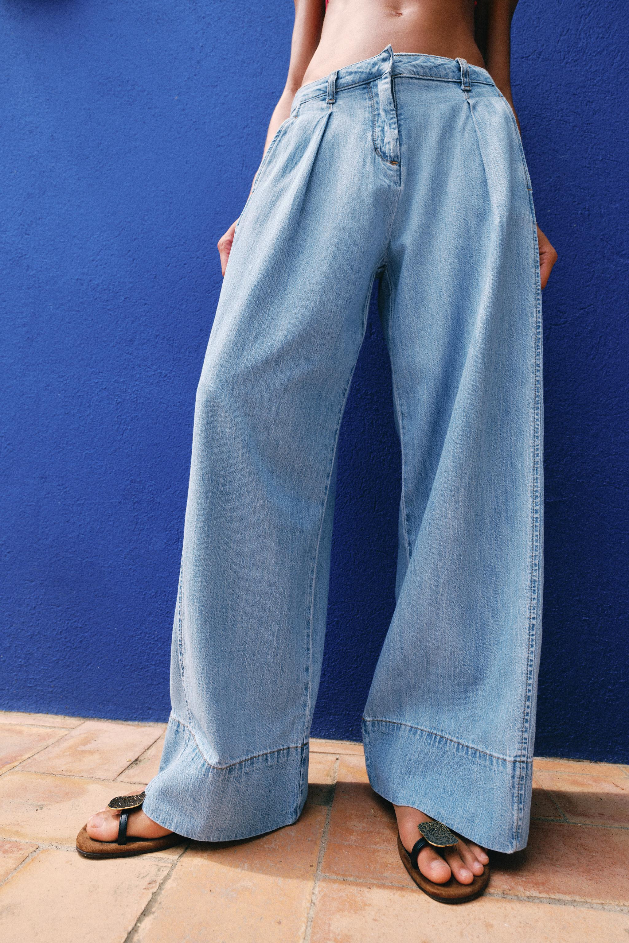 Z1975 HIGH WAISTED WIDE LEG JEANS WITH DARTS | Zara US