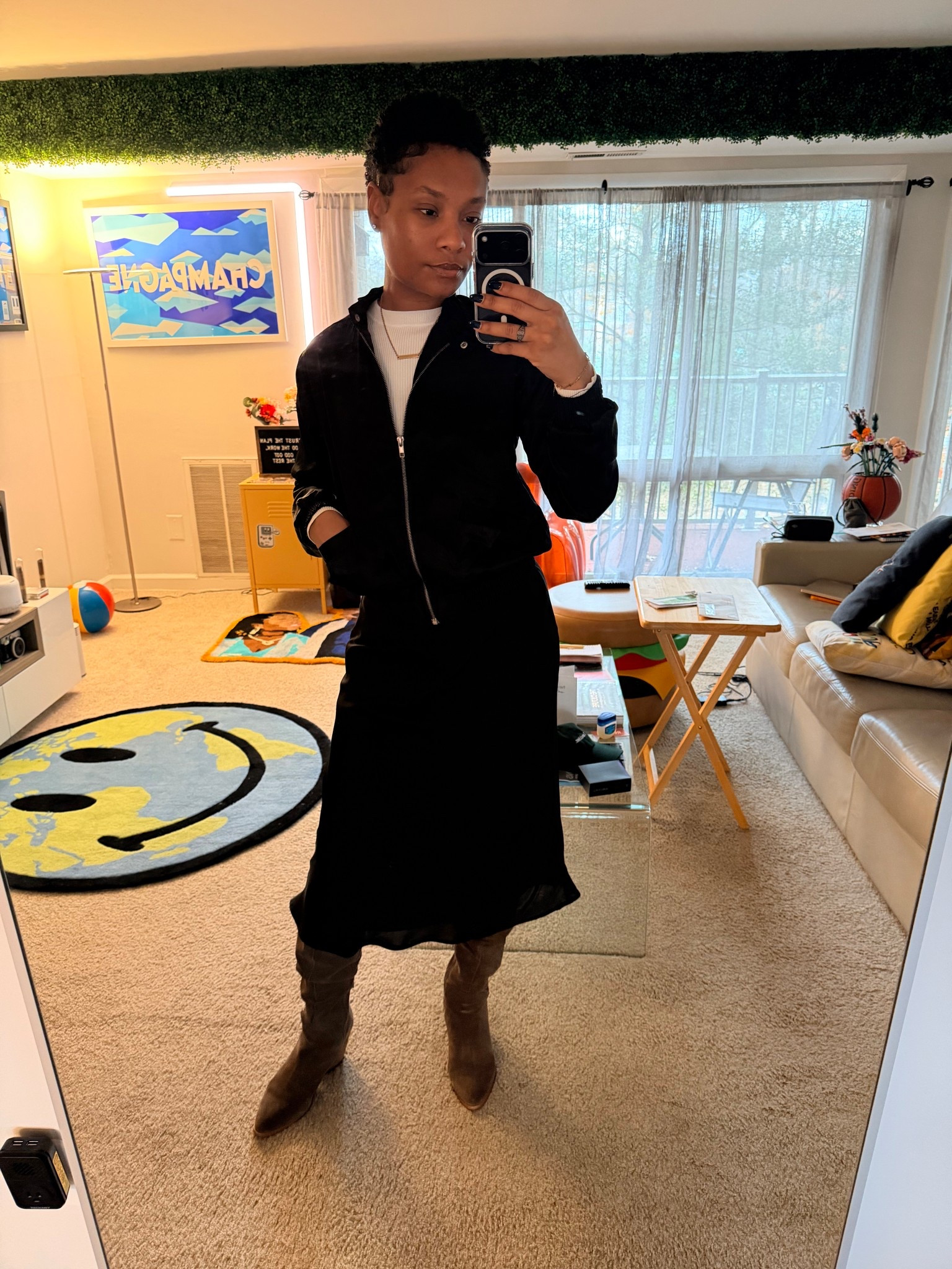 Satin on satin

#LTKdayinmylife #LTKootd #LTKPetite