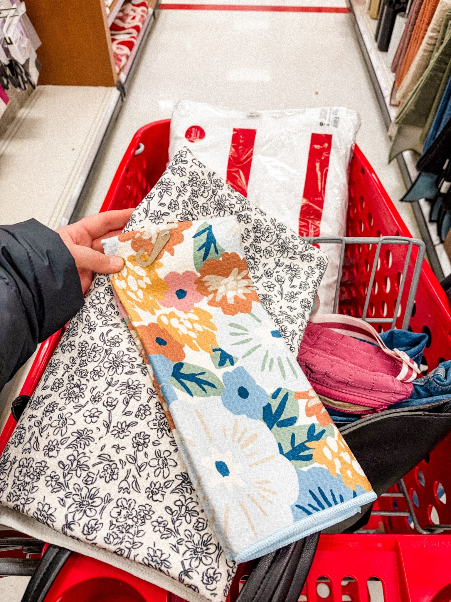 Micro fiber towels at target with a great price 

#LTKSaleAlert #LTKselfcare #LTKgrwm