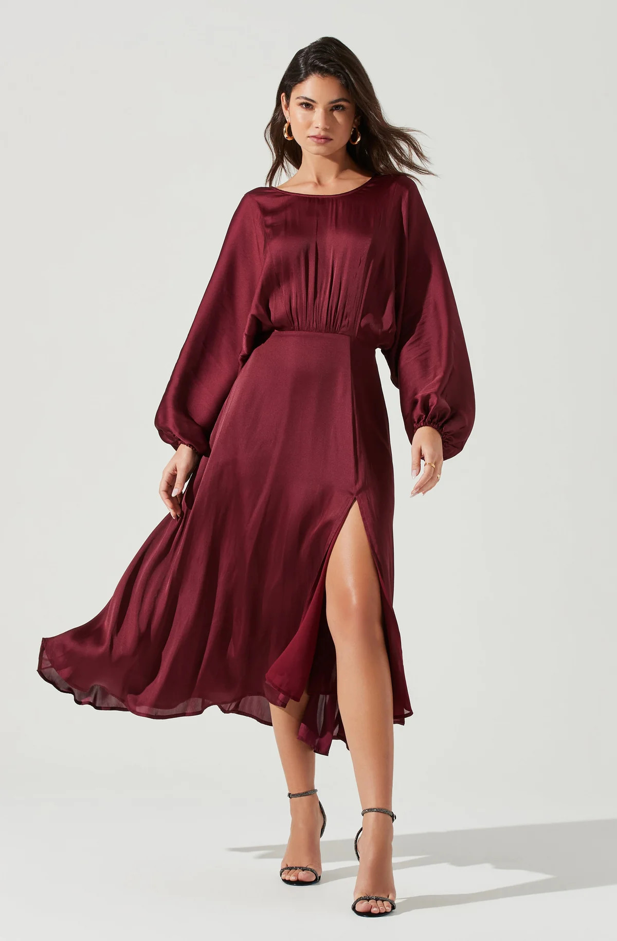 Marin Dolman Sleeve Midi Dress | ASTR The Label (US)