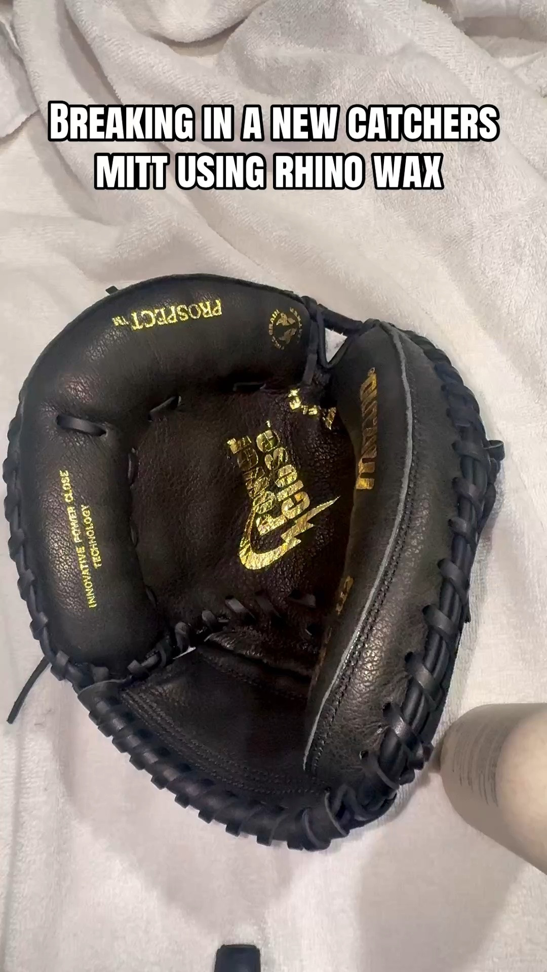 POV: baseball moms know the catcher’s gear somehow costs more than our own wardrobe 😂⚾️
Grabbed this catcher’s mitt from Amazon and the quality is actually really good. Nice padding, solid feel, and ready for all the bullpen work, practices, and game days ahead. Definitely a good find if you’ve got a little catcher putting in work behind the plate. 🤎🥎⚾️ #LTKFamily #BaseballMom #YouthBaseball #CatchersMitt #BaseballGear #AmazonFinds #SportsMom #LittleLeagueLife

#LTKKids