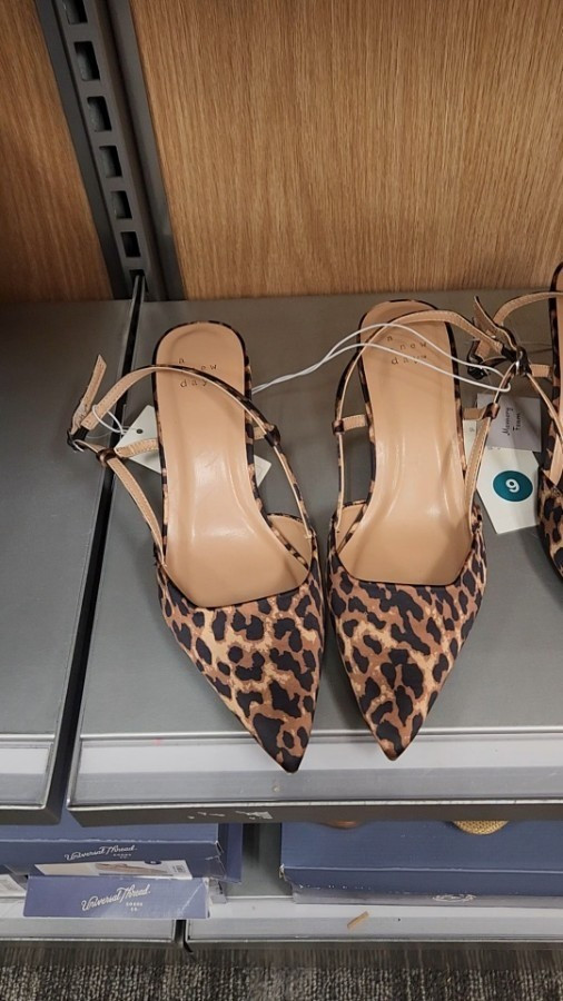 Animal print kitten , heels , sling bat shoes , perfect for the office.

#LTKootd #LTKWorkwear #LTKgrwm