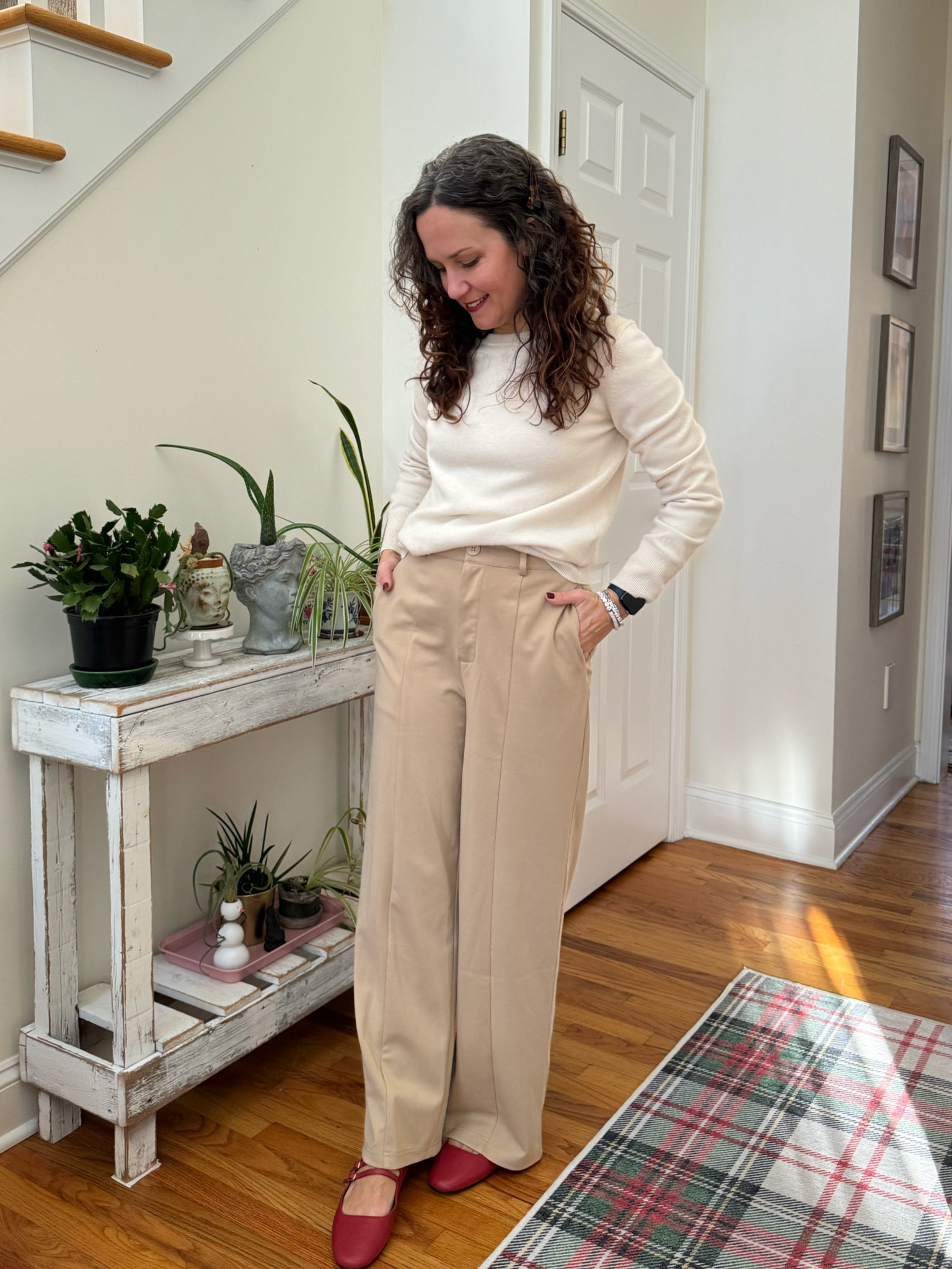 Monotone business casual look with a red flat for a pop of colorr

#LTKworkwear #LTKover40 #LTKshoecrush