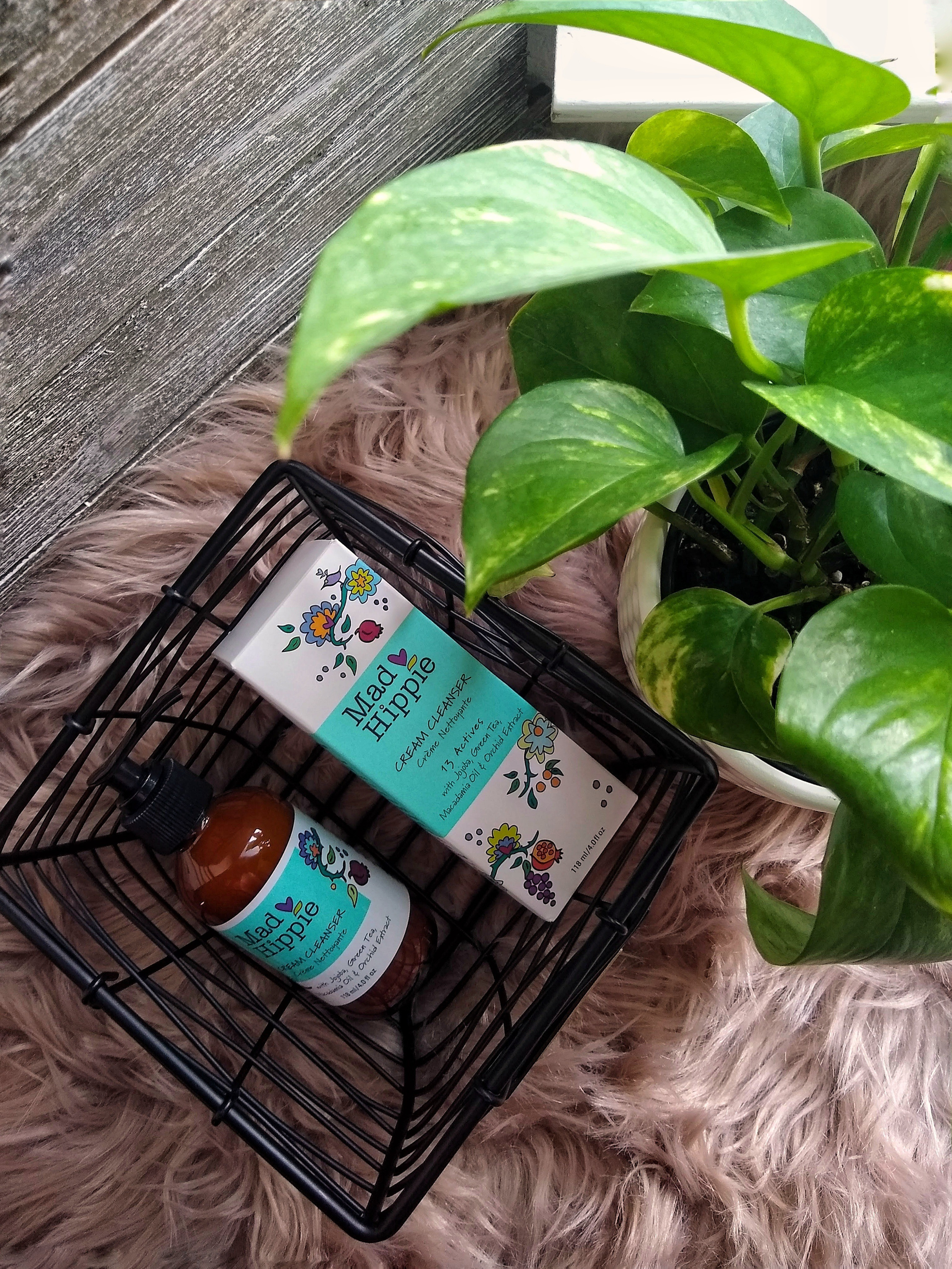 When my skin is in the mood for a creamy face cleanser, I always turn to Mad Hippie. This particular cleanser is loaded with organic jojoba oil, green tea, Shea butter, macadamia oil, orchid extract, algae extract, and sesame oil. My face always feels soft, smooth, never dry or stripped and no residue.🌿💦

#LTKmorningroutine #LTKBeauty #LTKselfcare