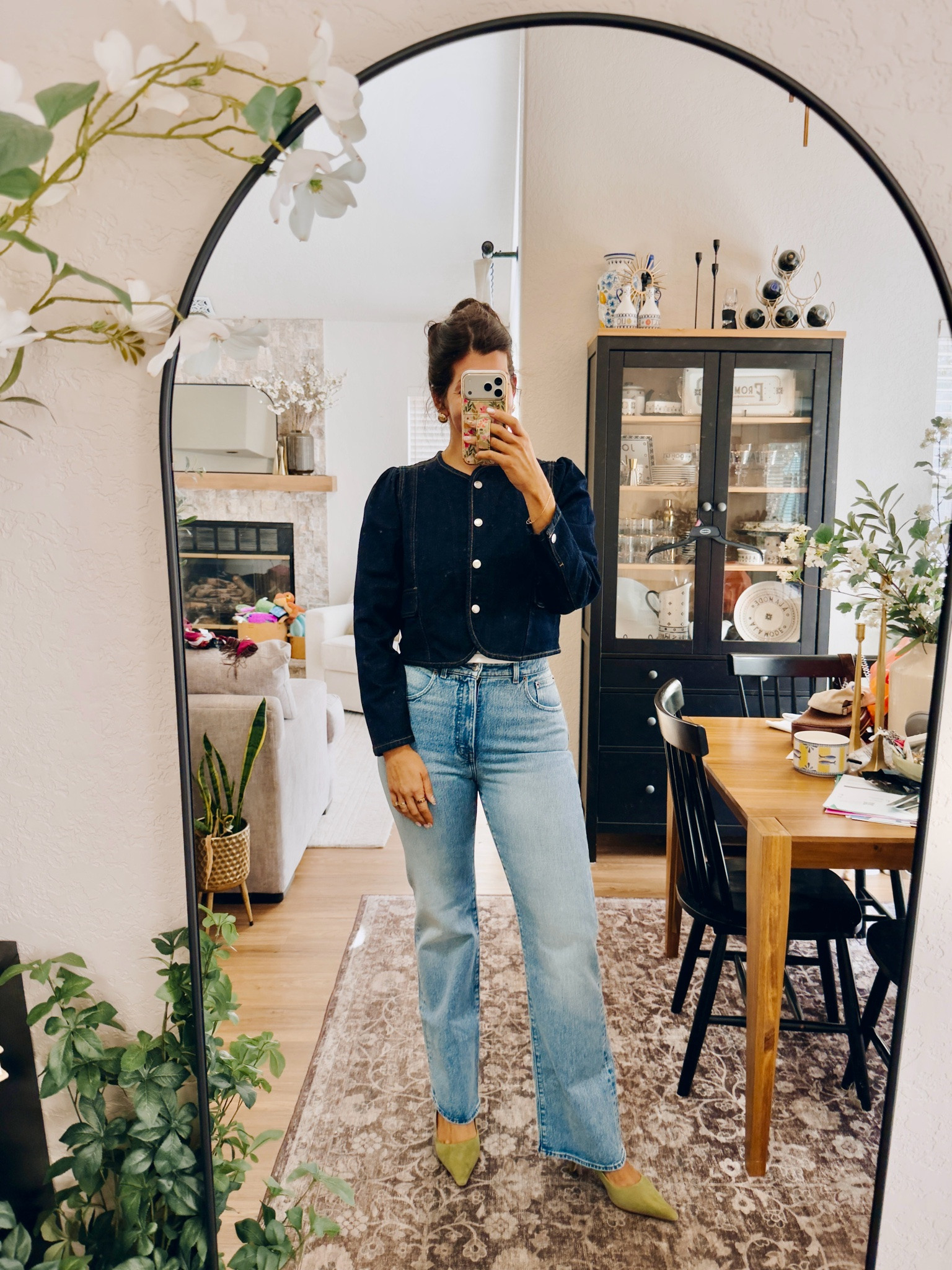 Fall jackets under $50
In a medium puff sleeve denim
Jacket

#LTKMidsize #LTKTall #LTKWorkwear