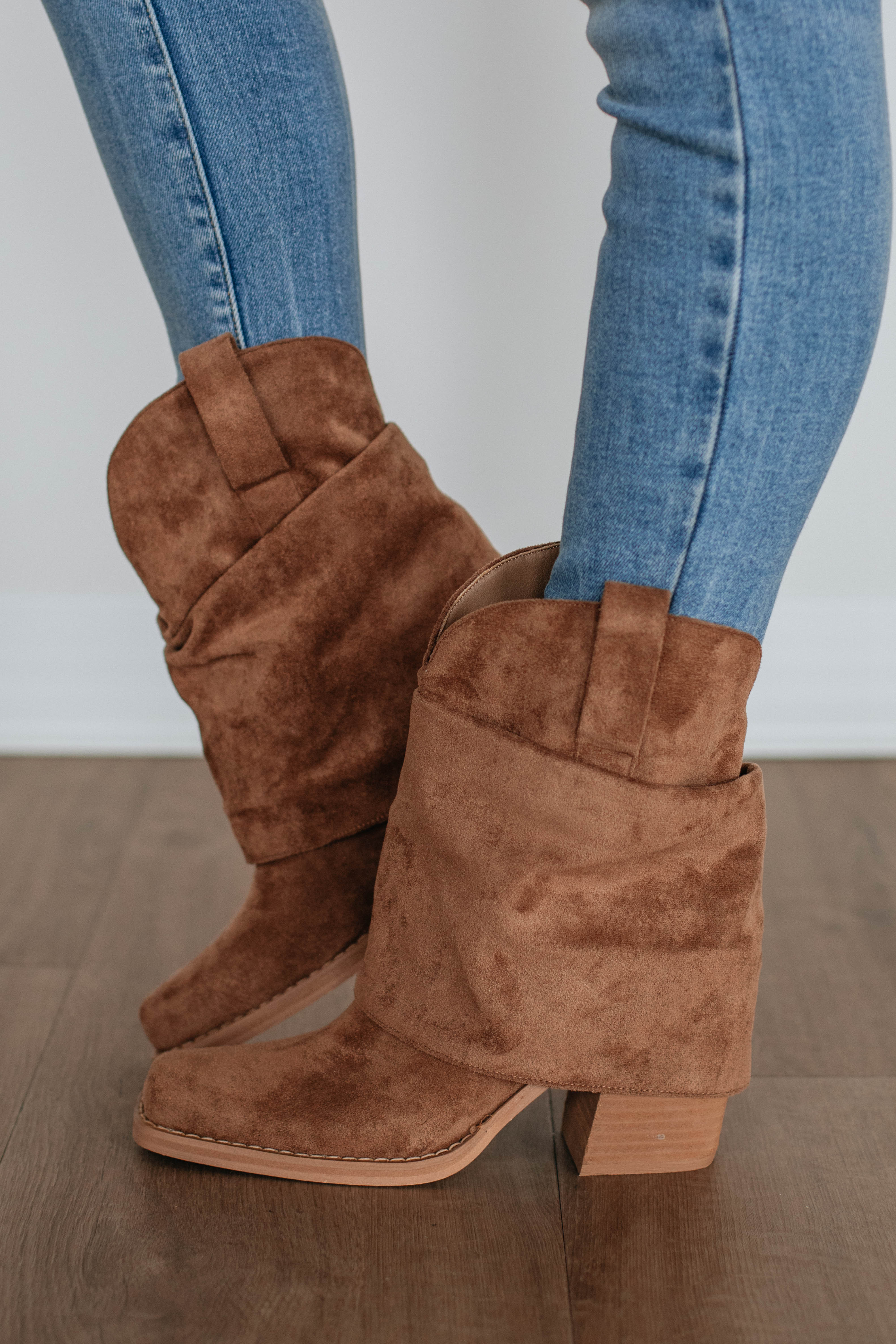 Rules Don't Apply Boots - Mocha | Wild Oak Boutique