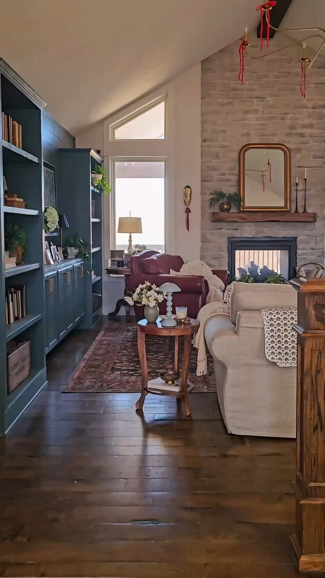 5 things that make a room look more expensive (without spending a lot)
1. A large rug
2. Lots of lamps
3. Floating furniture 
4. Mixing old and new 
5. Layered textures 


#LTKselfcare #LTKmomlife #LTKHome