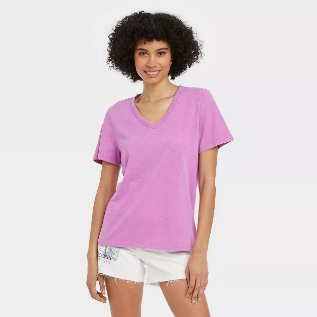 Women's Short Sleeve Relaxed Fit V-Neck T-Shirt - Universal Thread™ | Target
