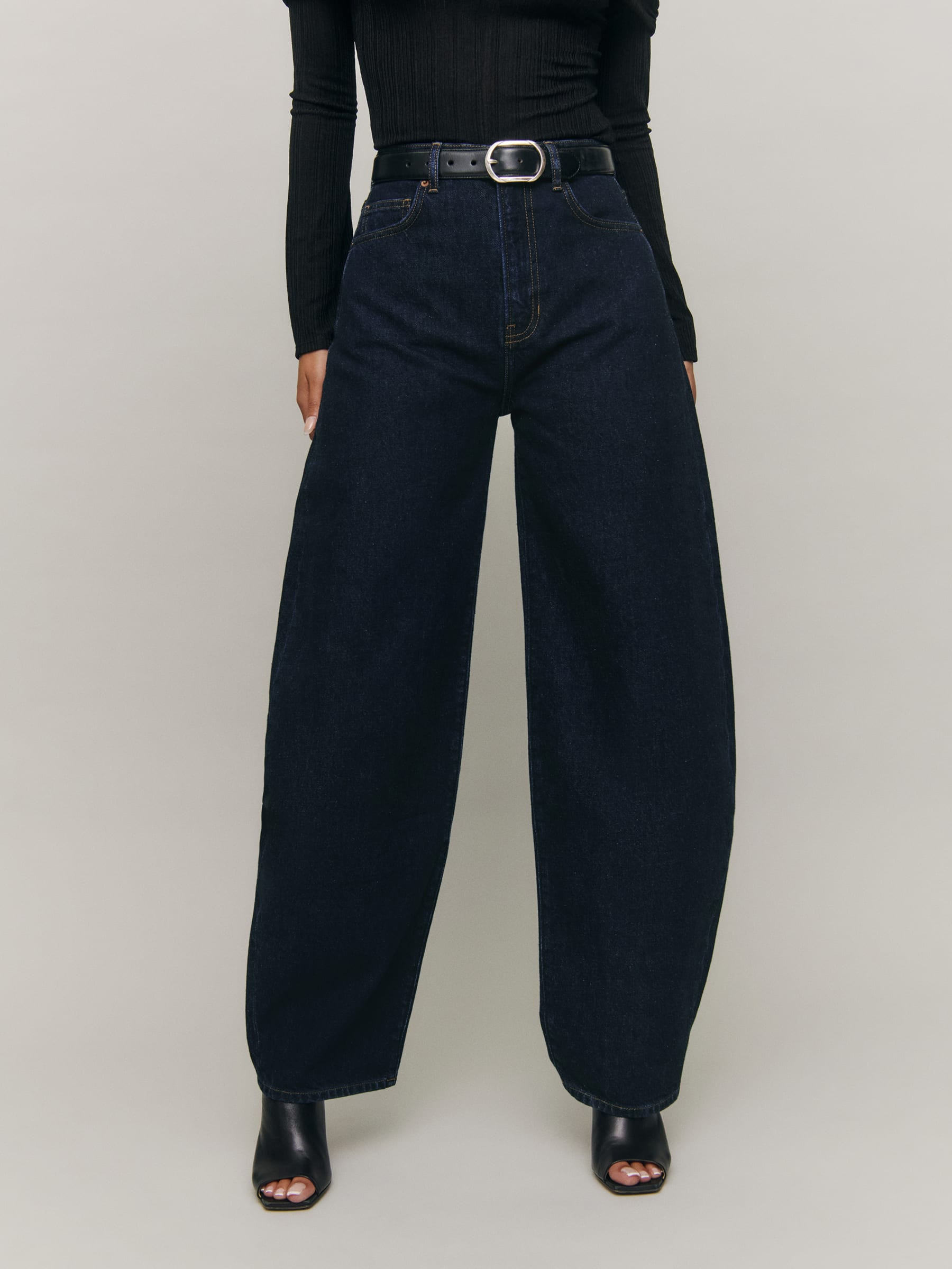 Ollie High Rise Barrel Jeans | Reformation (Global)