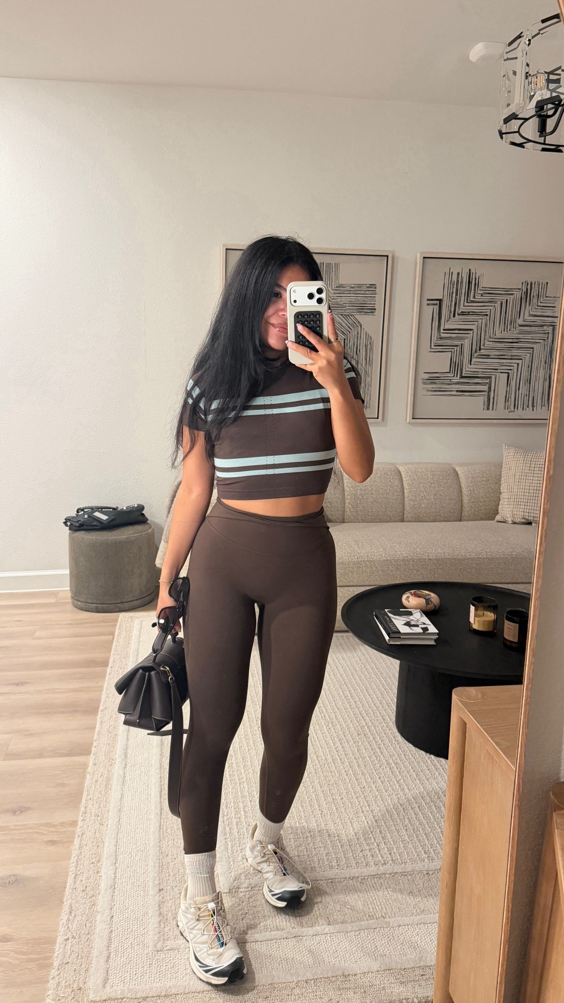 Wearing on a run 👟 Size 6 top and 4 leggings!