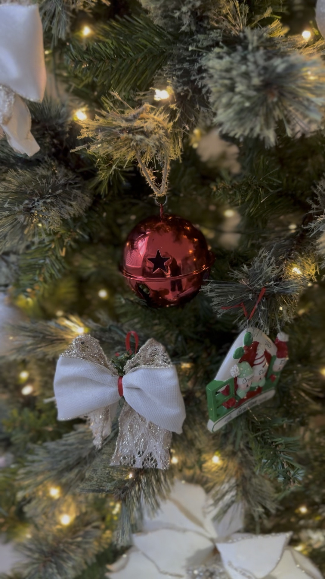 Christmas home decor 

#LTKSeasonal #LTKHome #LTKHoliday