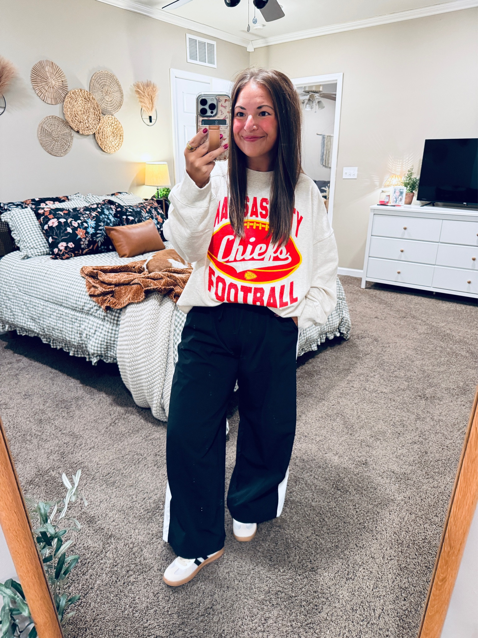 Sunday OOTD 

 #LTKootd #LTKSeasonal #LTKMidsize