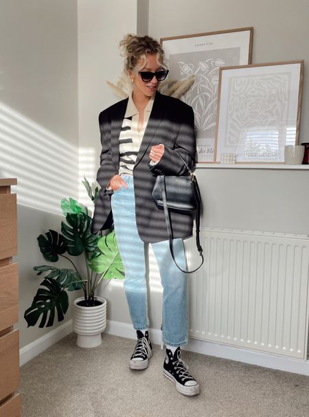 Levis 501 jeans - Amazon fashion 
Striped knit jumper - old H&M
Oversized black blazer - charity shop
Platform black converse
Black bag - Katie Loxton
Black sunglasses 

#LTKeurope #LTKSeasonal #LTKstyletip