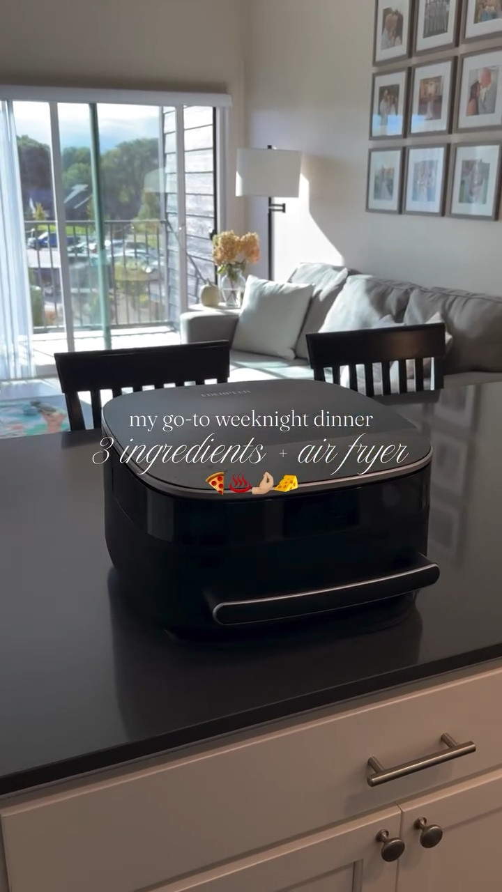 Girl dinner anyone? 🤌🏼🍕 #gifted

The weeknight hero we didn’t know we needed 👏 This @edenpeermarketing air fryer is hands down the easiest way to get dinner on the table! Just prep your food, hit a preset, and let the air fryer handle the rest ⏲️♨️

Comment SHOP for the links 🔗 

— 🏷️ air fryer cooking, easy dinner, amazon home find, air fryer recipes, home essentials | #ad #fypage #easydinner #amazonhome #amazonfind #airfryerrecipe #airfryercooking #homeessential