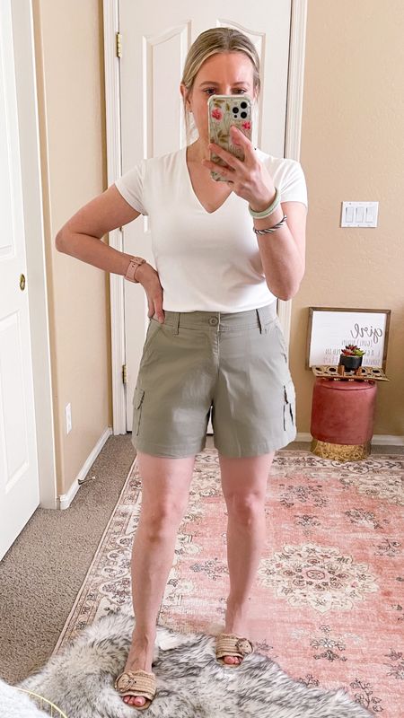 I never liked cargo pants, but these cargo shorts from Walmart are so good! Wearing 6M in mushroom color. 





Walmart fashion, Walmart finds, summer outfit, shorts, mom shorts, Walmart shorts 

#LTKstyletip #LTKover40 #LTKSeasonal