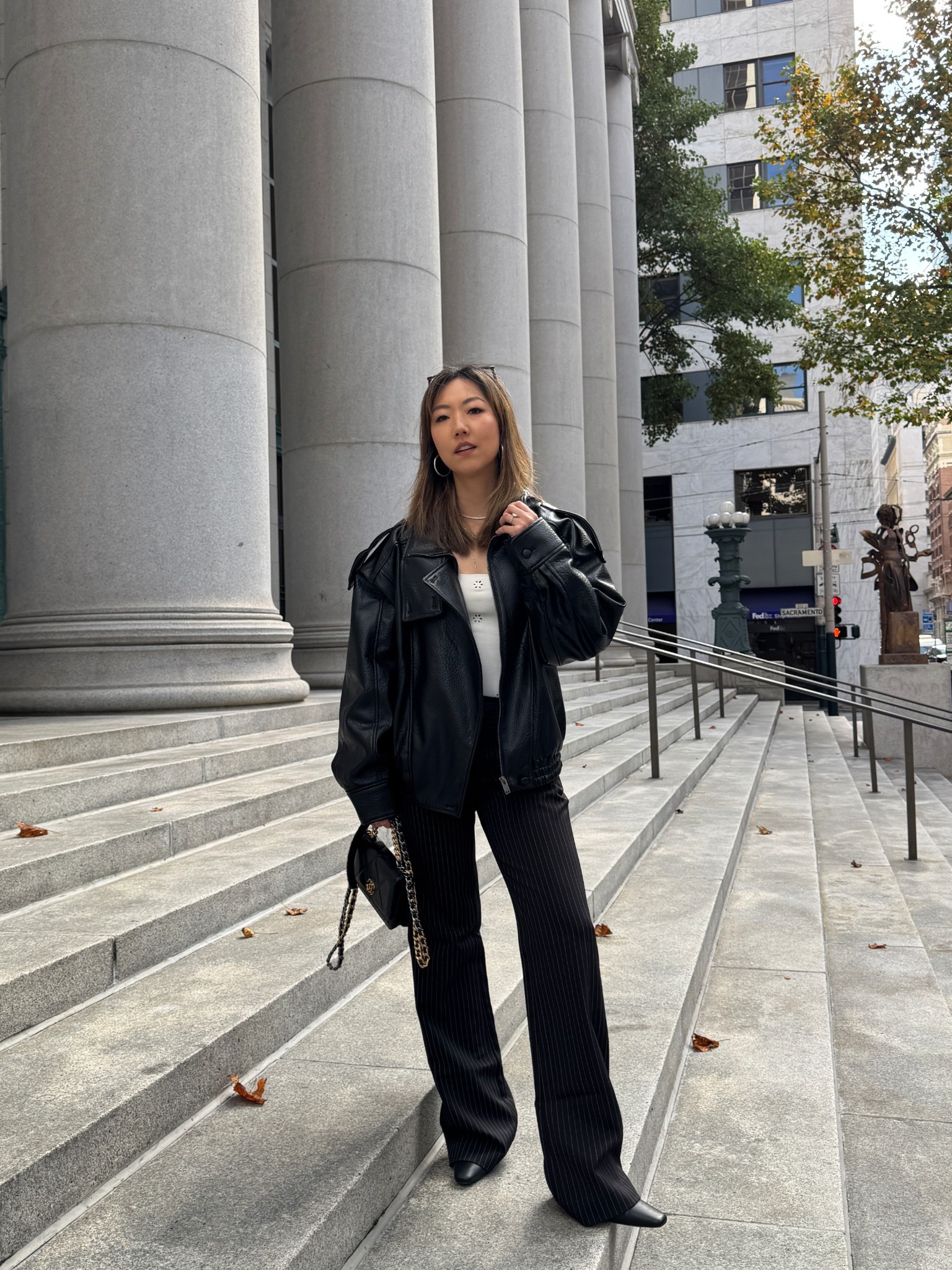 Wearing size s in the jacket and US4 in the pants