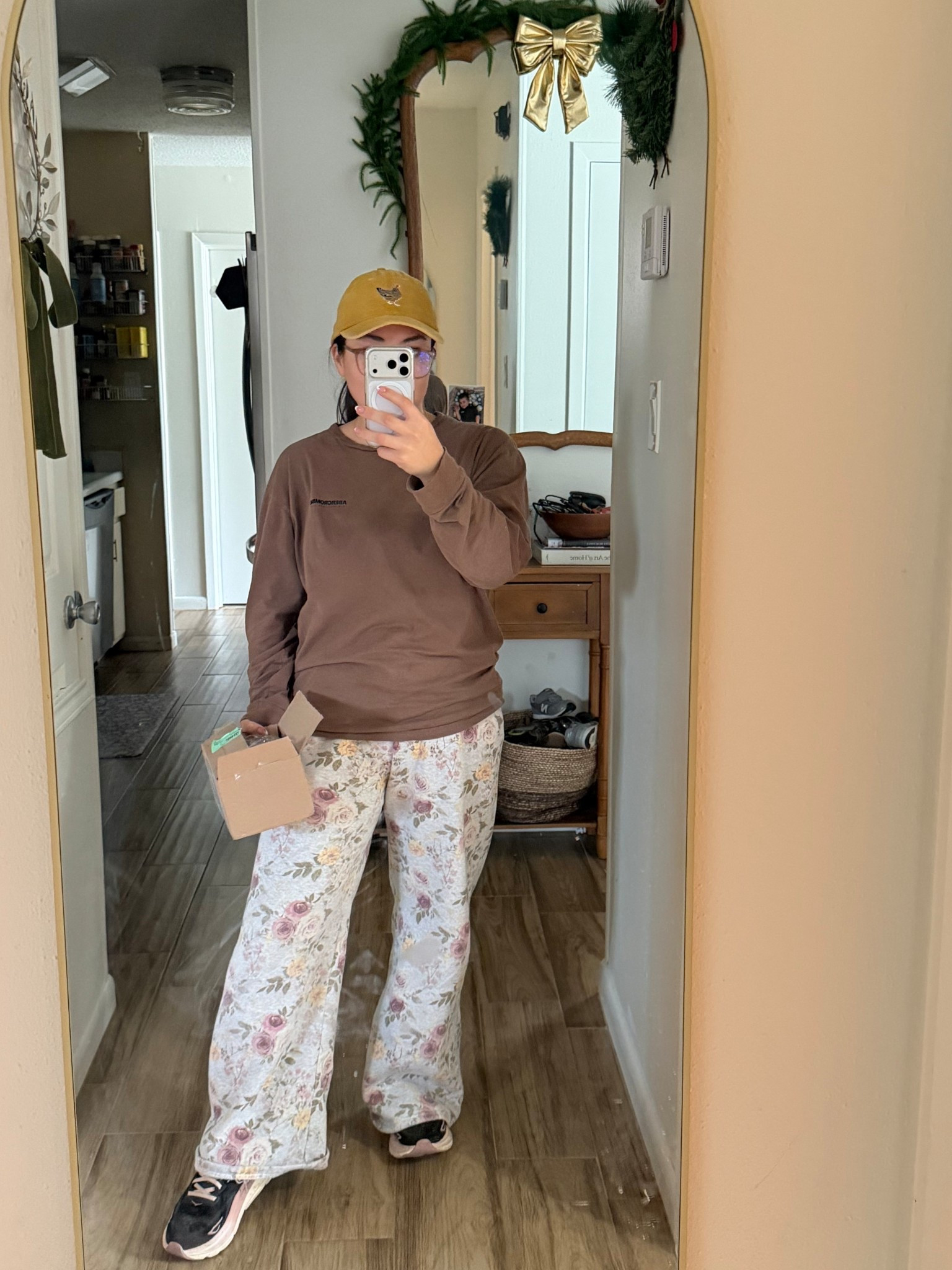 Casual cozy outfit for running errands ✨ 



#LTKootd #LTKmomlife #LTKdayinmylife