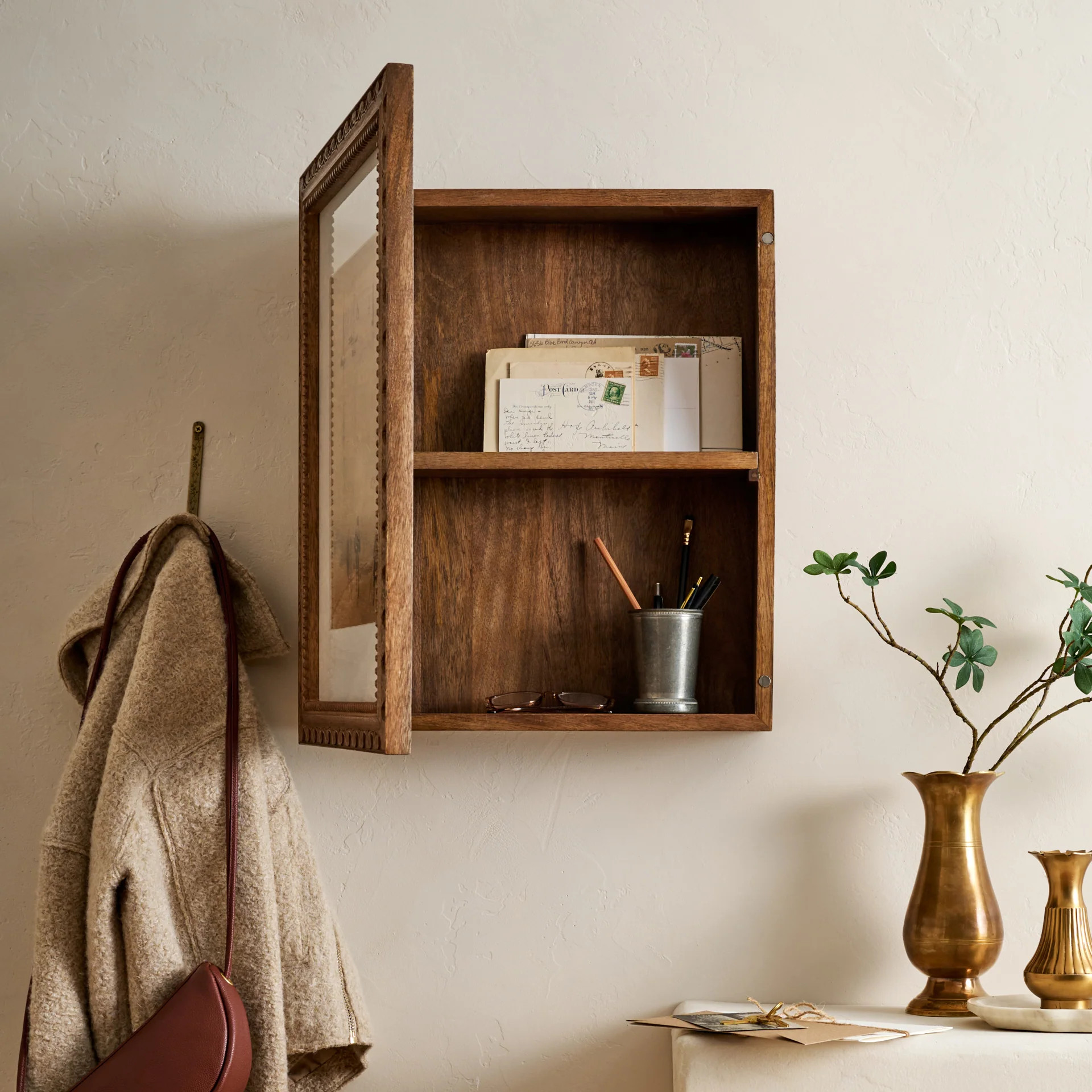 Willa Framed Wall Cabinet | Magnolia