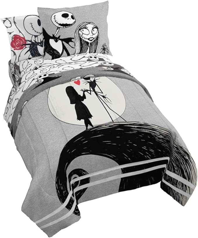 Jay franco Disney Nightmare Before Christmas Moonlight 7 Pc Jay franco Queen Bed Set-Includes Rev... | Amazon (US)