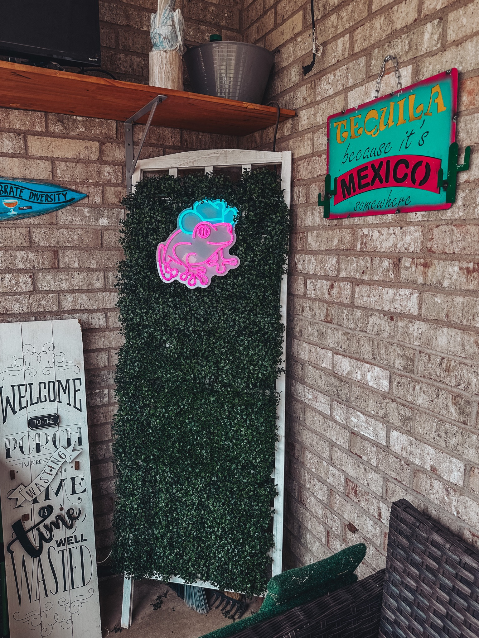 Back porch update 😝