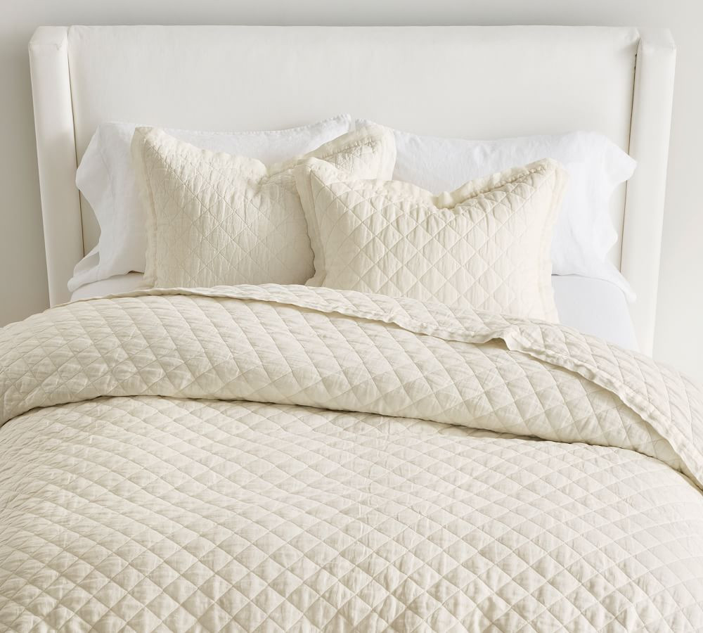 Quilt | Pottery Barn (US)