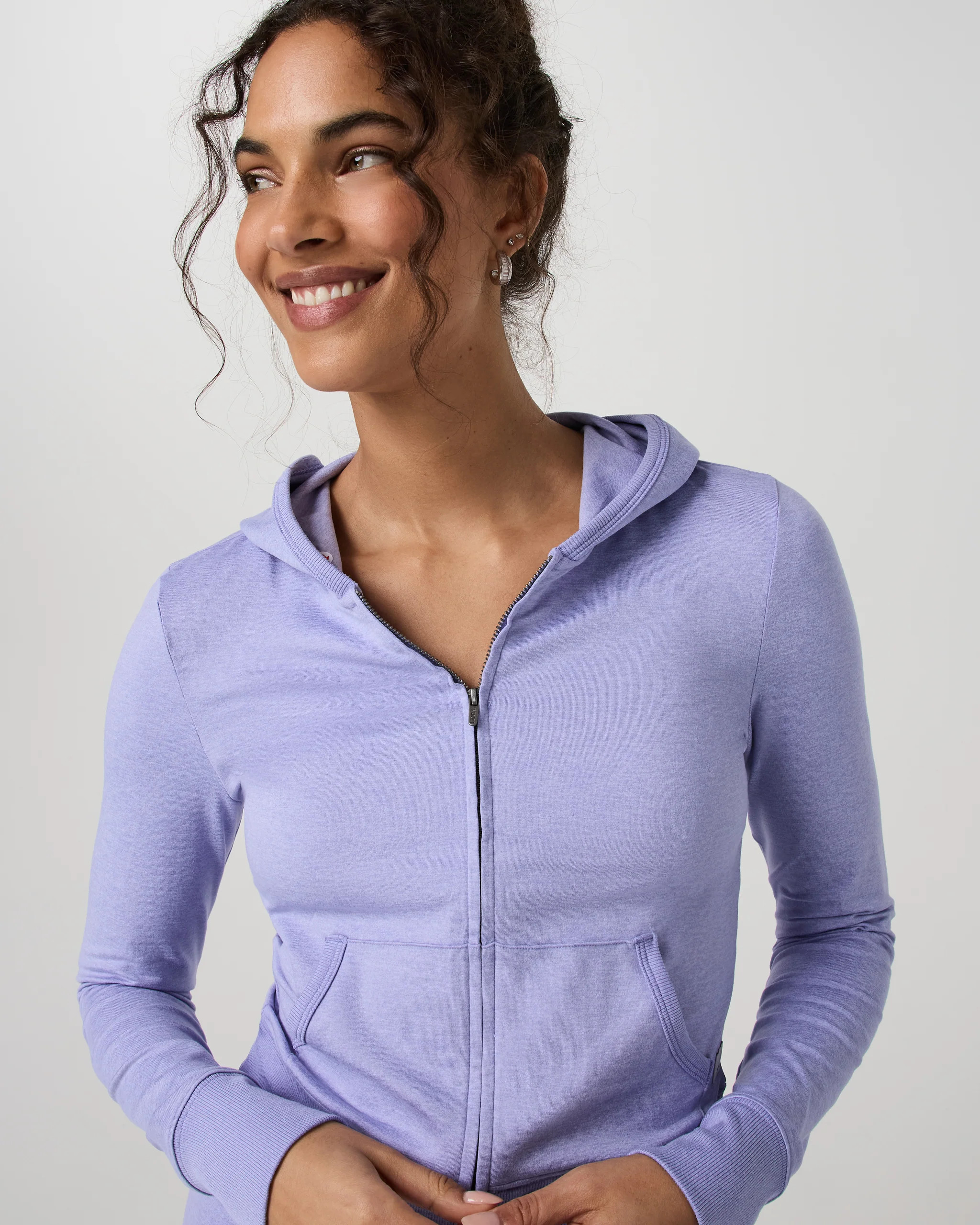 Halo Mini Full Zip Hoodie – Hyacinth Heather Cropped Hoodie – Jackets & Hoodies – Vuori | Vuori Clothing (US & Canada)