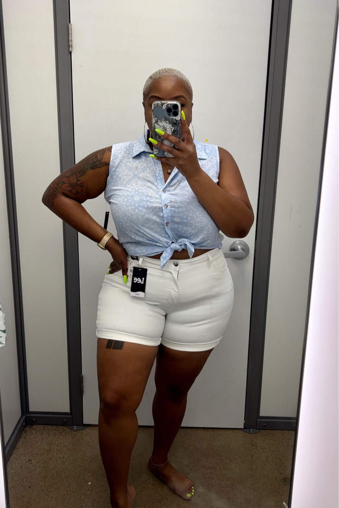 No Boundaries Top | I’m wearing Size 20 shorts and 2X top

Plus size Walmart Fashion Finds!  Walmart Summer Outfits & Cute summer dresses

Plus size outfit idea. Summer outfit.
Plus size set | Walmart outfits | summer dress

#LTKFind #LTKcurves #LTKunder50