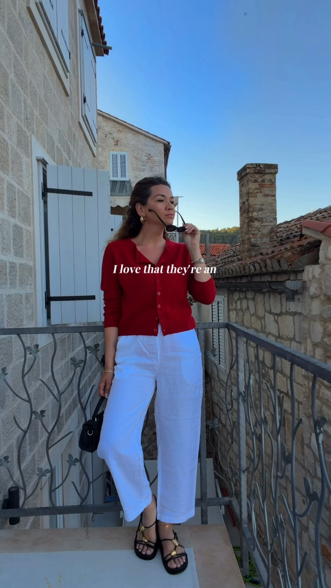 100% natural materials is always a win, but especially on vacation! 

From seaside to mountains - it’s what I bring with me every time ♥️⚓️🏔️

Pants | size M
Cardigan | size M
Shorts | size M
Tank | size S

#quincepartner @Quince

#LTKgrwm #LTKootd #LTKTravel