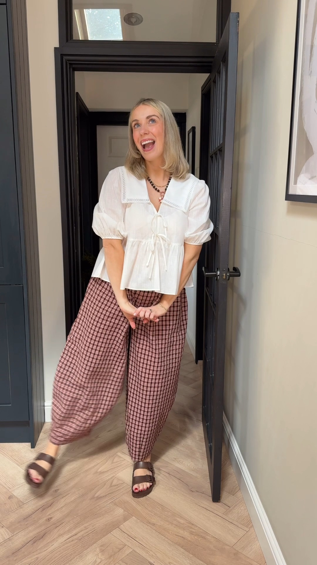 Barrel leg and check, yes please! And obvs wearing that @tuclothing blouse which is now £9 in the sale, run girls!!!! I have it in blue and white and lived in them since I got them. Comment SHOP for link (ps. They will sell out asap!)

#LTKsummer #LTKmaternity #LTKuk