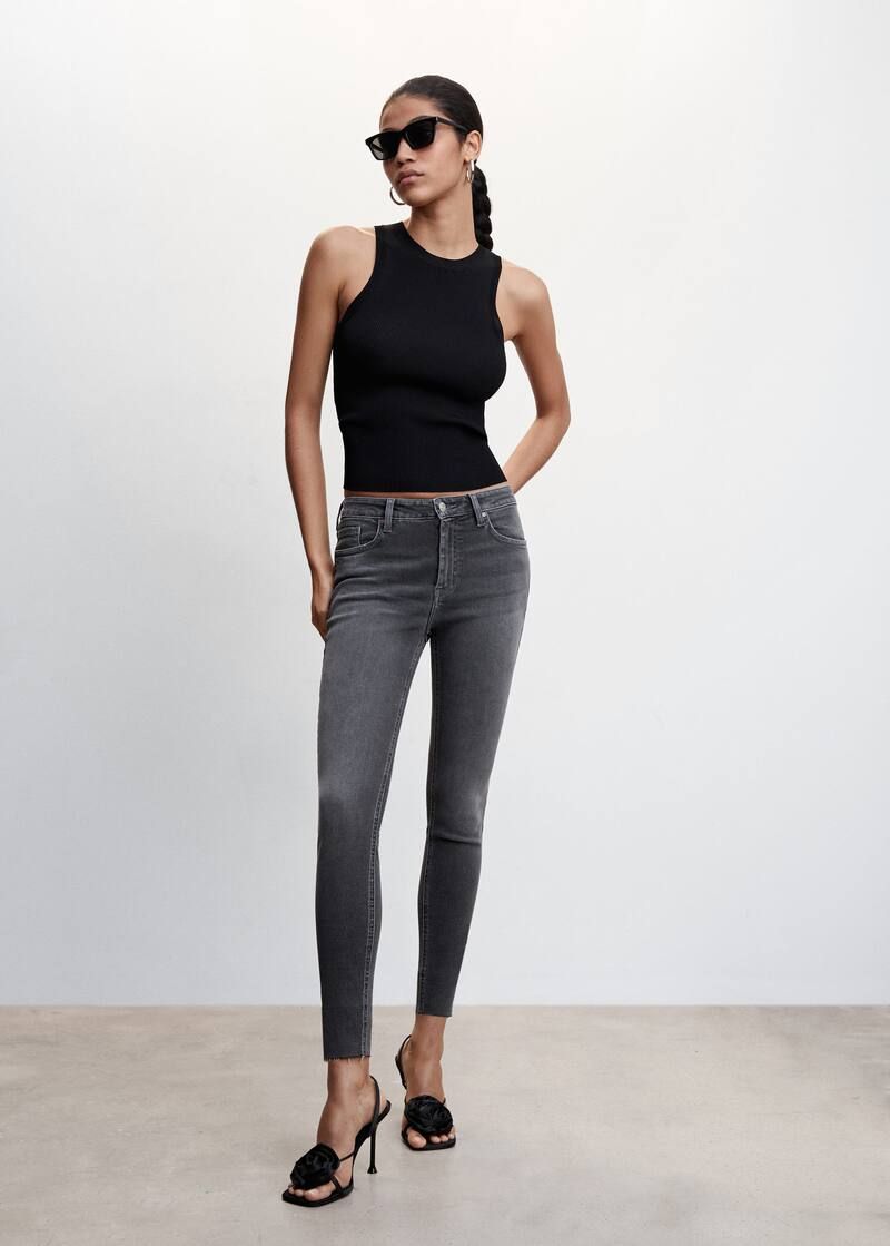 Skinny-Jeans in Cropped-Länge | MANGO (DE)