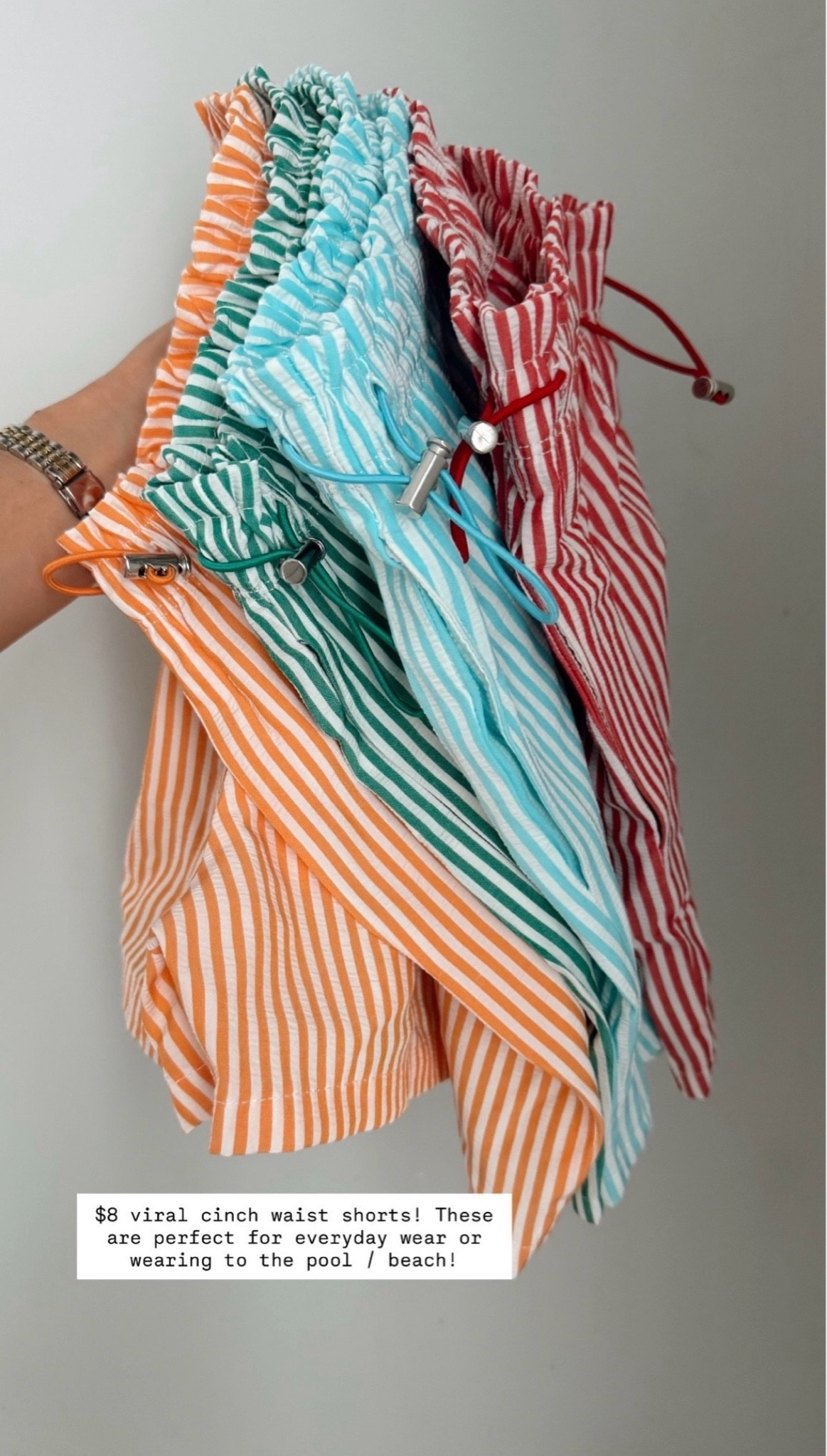 🤍 $8 seersucker shorts are going viral for good reason! I wore mine in Florida & LOVE them!!!!

#LTKdayinmylife
#LTKgrwm #LTKootd