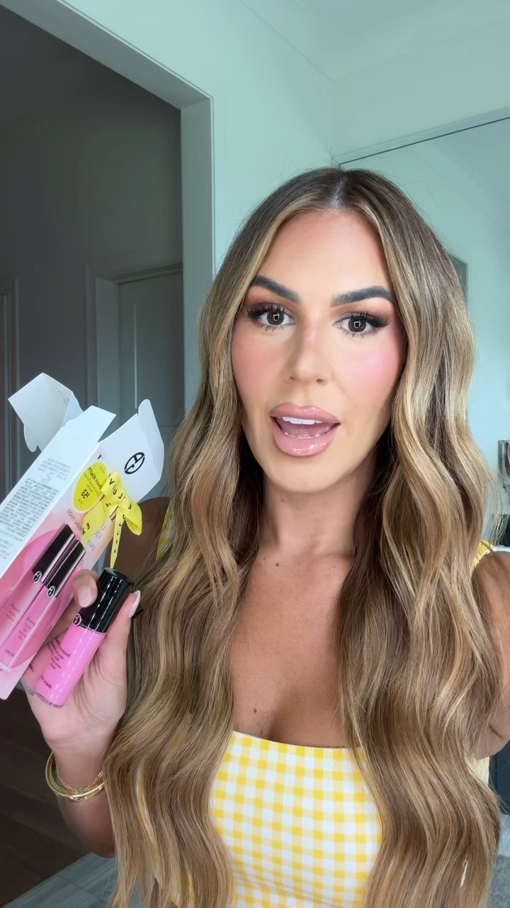 beauty favs ✨ I use the shade 6.5 in the foundation!  

 