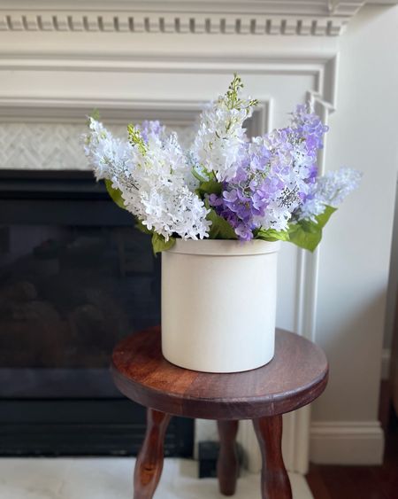 Affordable lilac stems from
Michaels. Afloral dupe, floral lilac stem, spring florals 