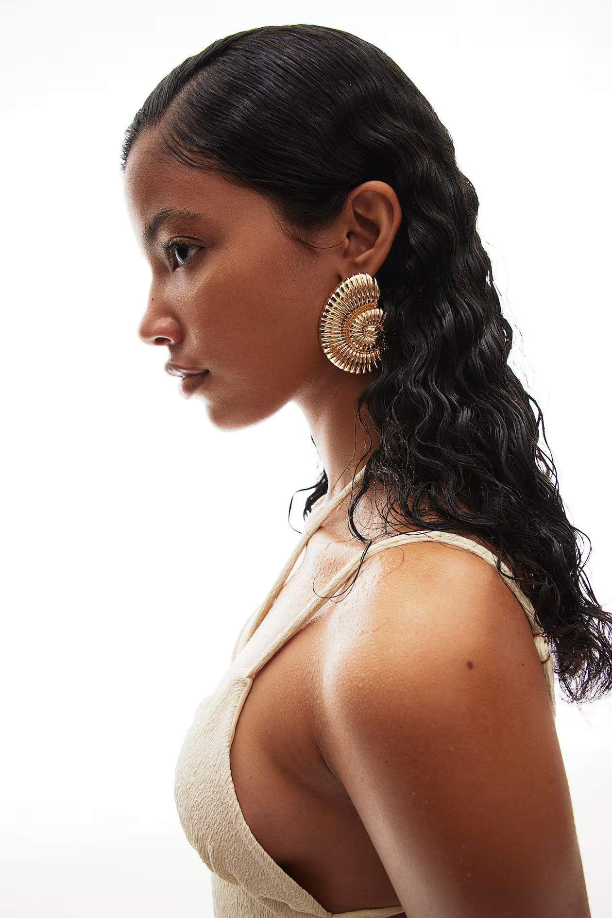 Schneckenförmige Ohrringe - Goldfarben - Ladies | H&M AT | H&M (DE, AT, CH, NL, FI)