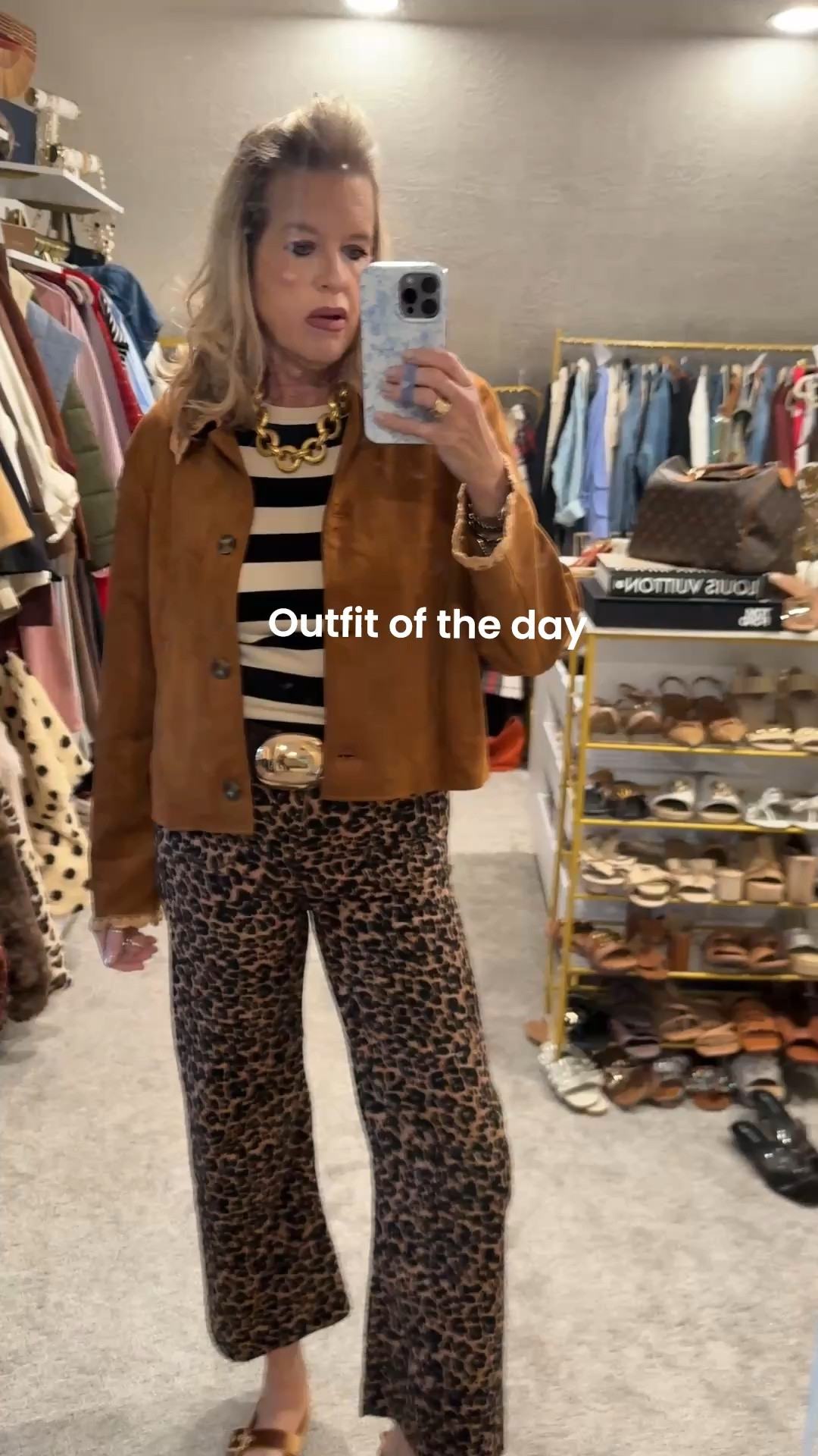 Fall outfit of the day🍂

A little Fall trends -suede, bold belts- velvet and lace detail…

And a little pattern play, mixing leopard and stripes …

This outfit has it all ..while mixing affordable finds and a few splurges …it’s so cute

Affordable suede light weight jacket with crochet lace trim collar and sleeves ❤️🍁

An affordable bold stripe tank … 
Both pieces are such great quality!

Bold gold buckle with wide brown suede belt under $80 but I link a similar version too at $30

Anthro- mauve front pocket cropped wide leg leopard jeans (I linked an affordable simulate pair too) 

The cutest under $50 Velvet Mary Jane’s that are so comfy🍁

Gold chunky chain link necklace and gold hoop earrings Julie Vos ❤️

This is a compliment worthy outfit you’ll wear on repeat❤️🍂

#LTKgrwm #LTKootd #LTKOver40