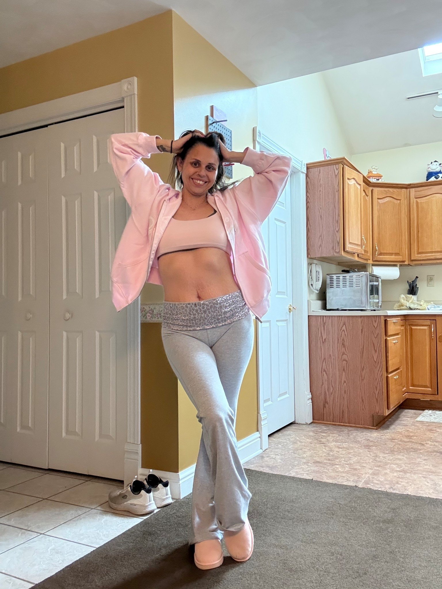 We love a good lounge set over here and #victoriassecret delivers!!



#LTKGiftGuide #LTKHoliday #LTKActive