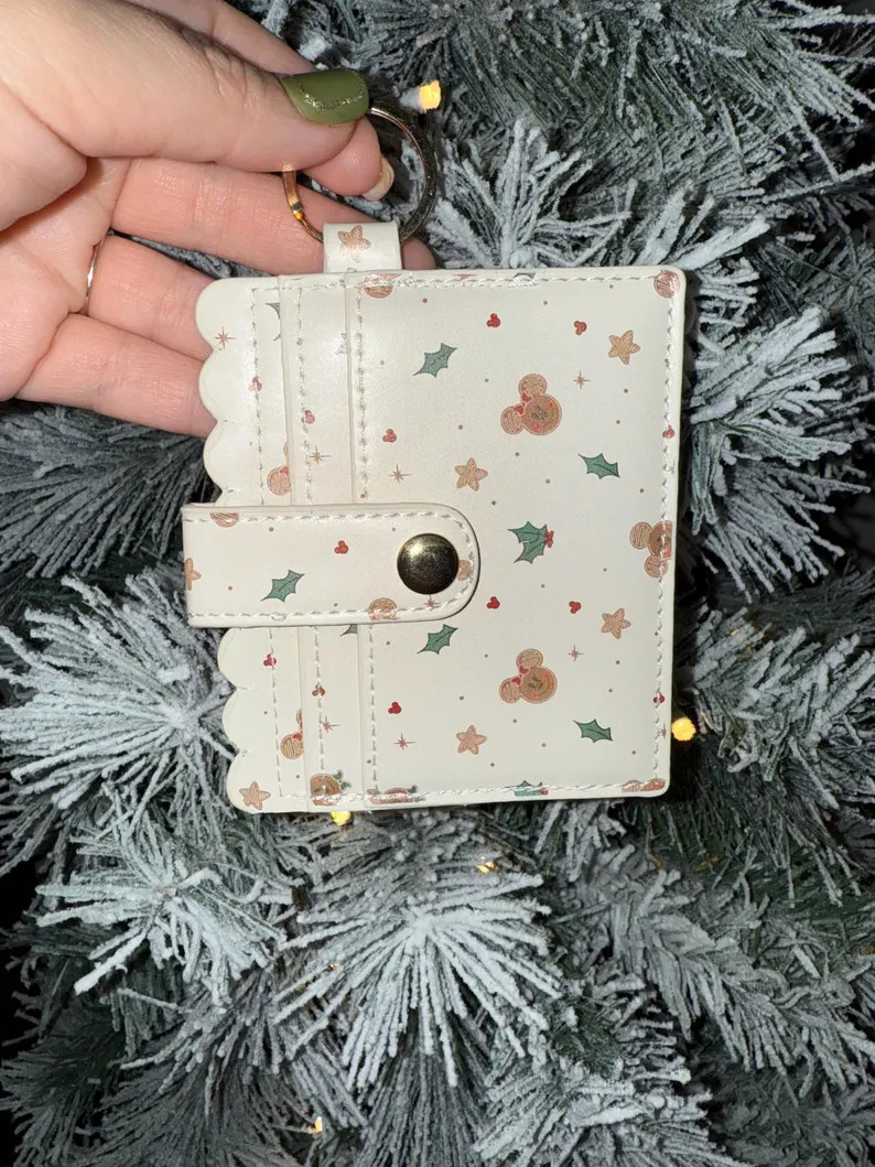 Holiday gingerbread wallet - Scalloped ID Wallet – Holiday Card Holder / Keychain Wallet | Etsy (US)