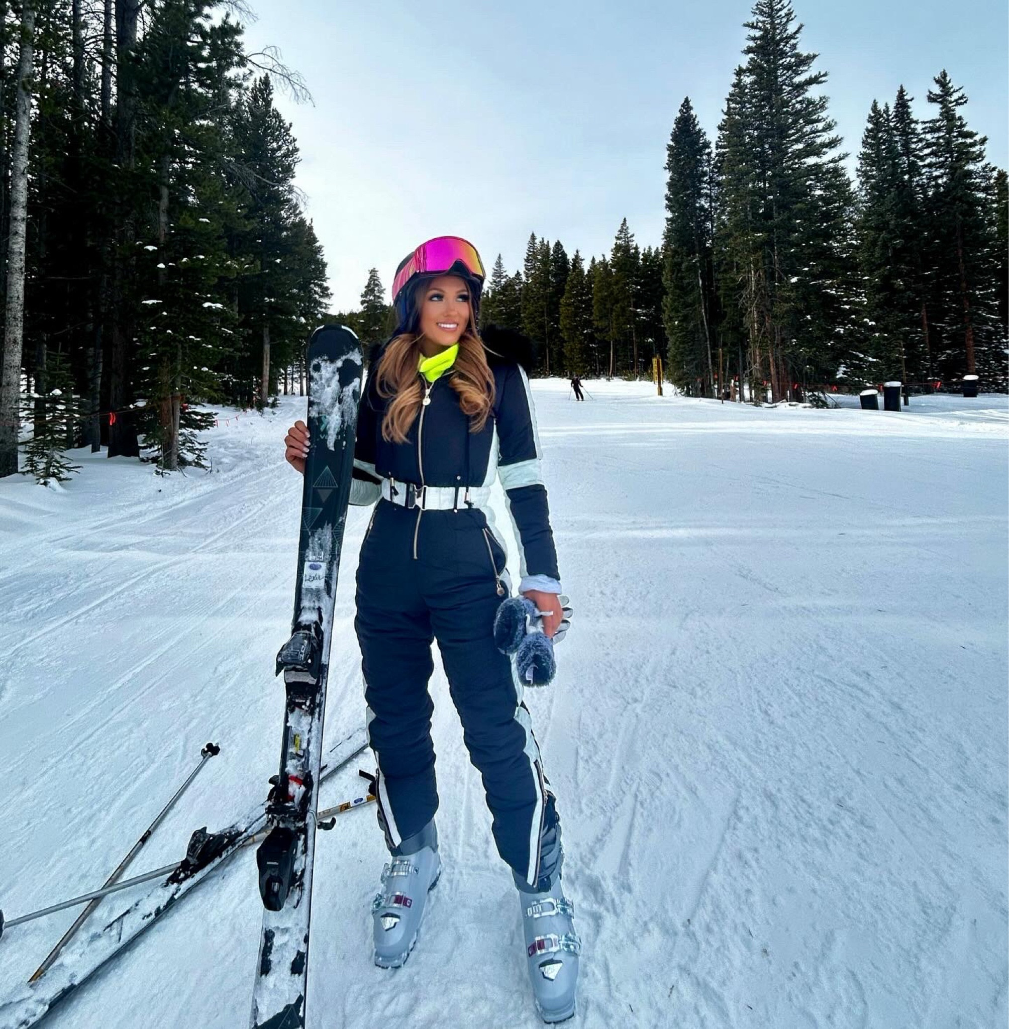 Ski outfit !! 

#LTKTravel #LTKGiftGuide #LTKSeasonal