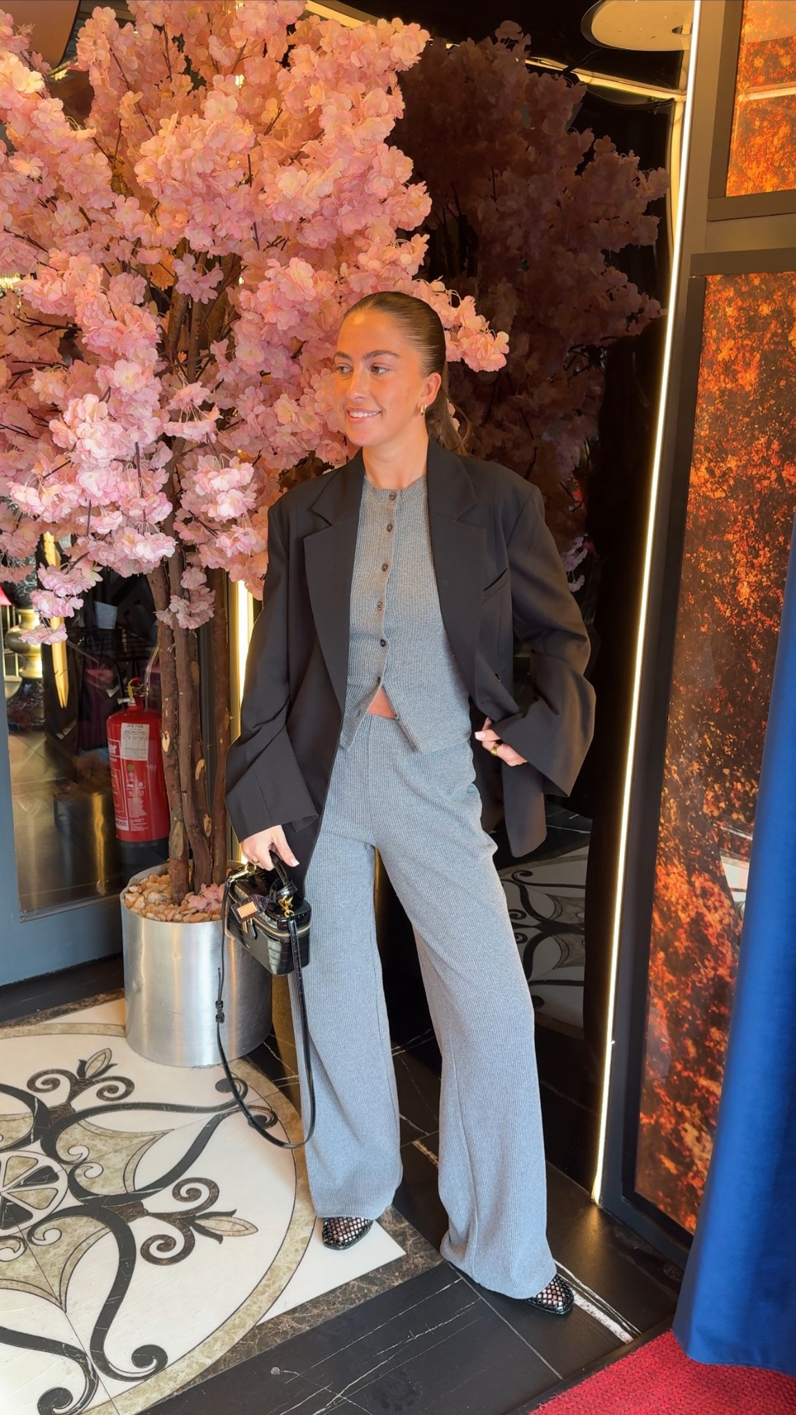 Comfy chic 

#LTKstyletip #LTKspring #LTKFashionMonth