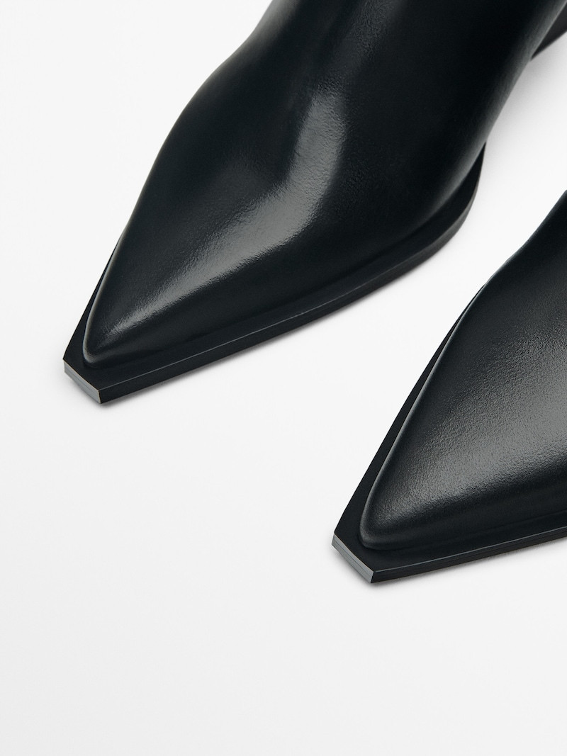 Cowboy-Stiefeletten aus Leder  127,20 €  119,00 € | Massimo Dutti DE