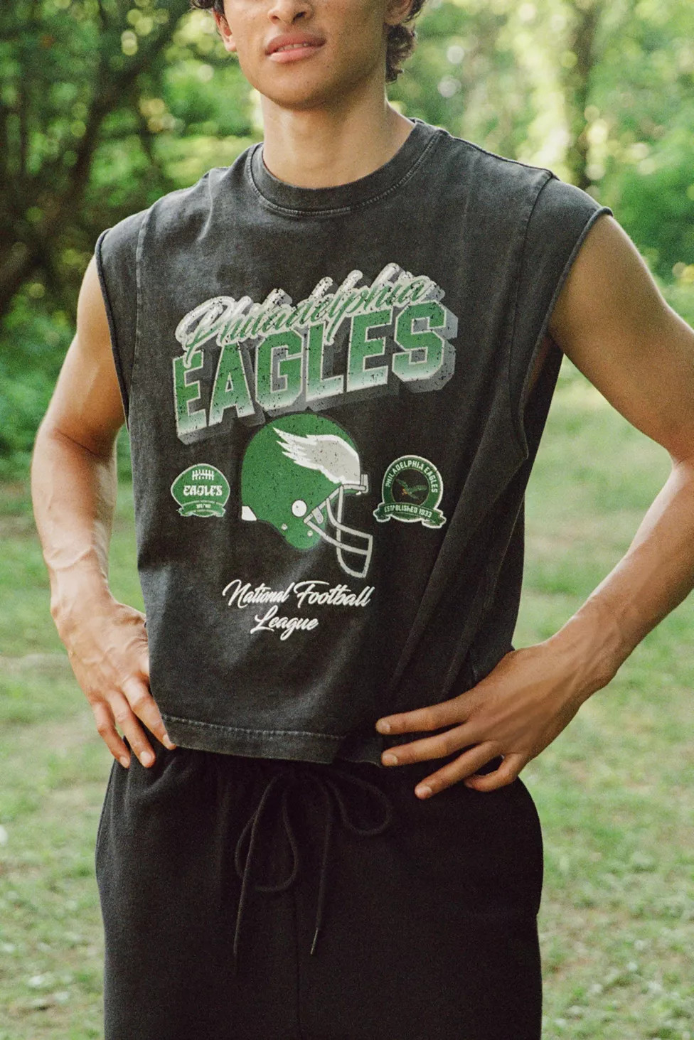 Pro Standard UO Exclusive NFL Team Logo Washed Cutoff Muscle Tee | Urban Outfitters (US and RoW)