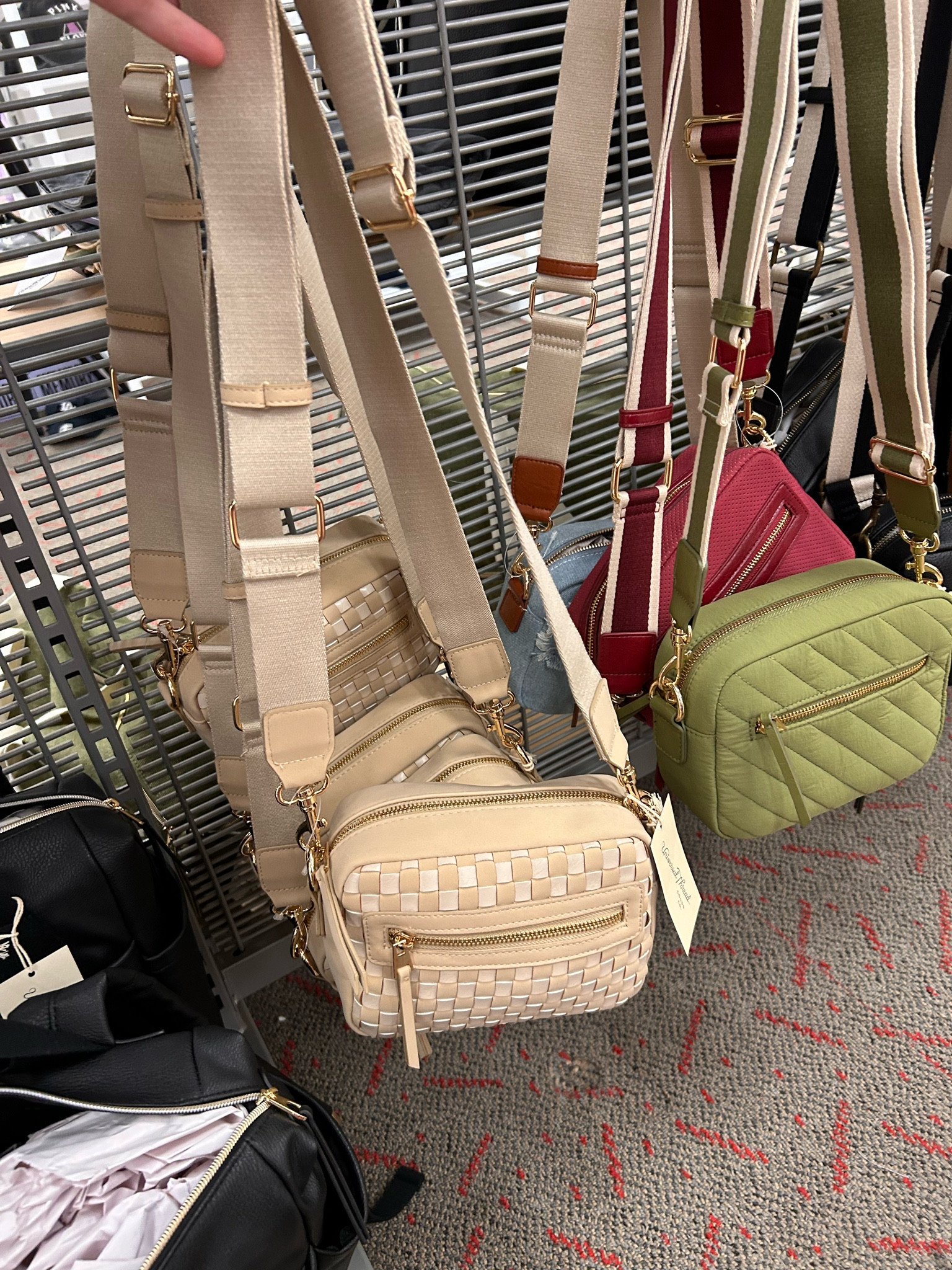 Checkered camera bag

#LTKFindsUnder50 #LTKStyleTip