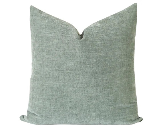 Green Velvet Pillow, Velvet Pillow Cover, Pillow Covers 20x20, 24x24 Pillow Cover, Throw Pillows,... | Etsy (US)