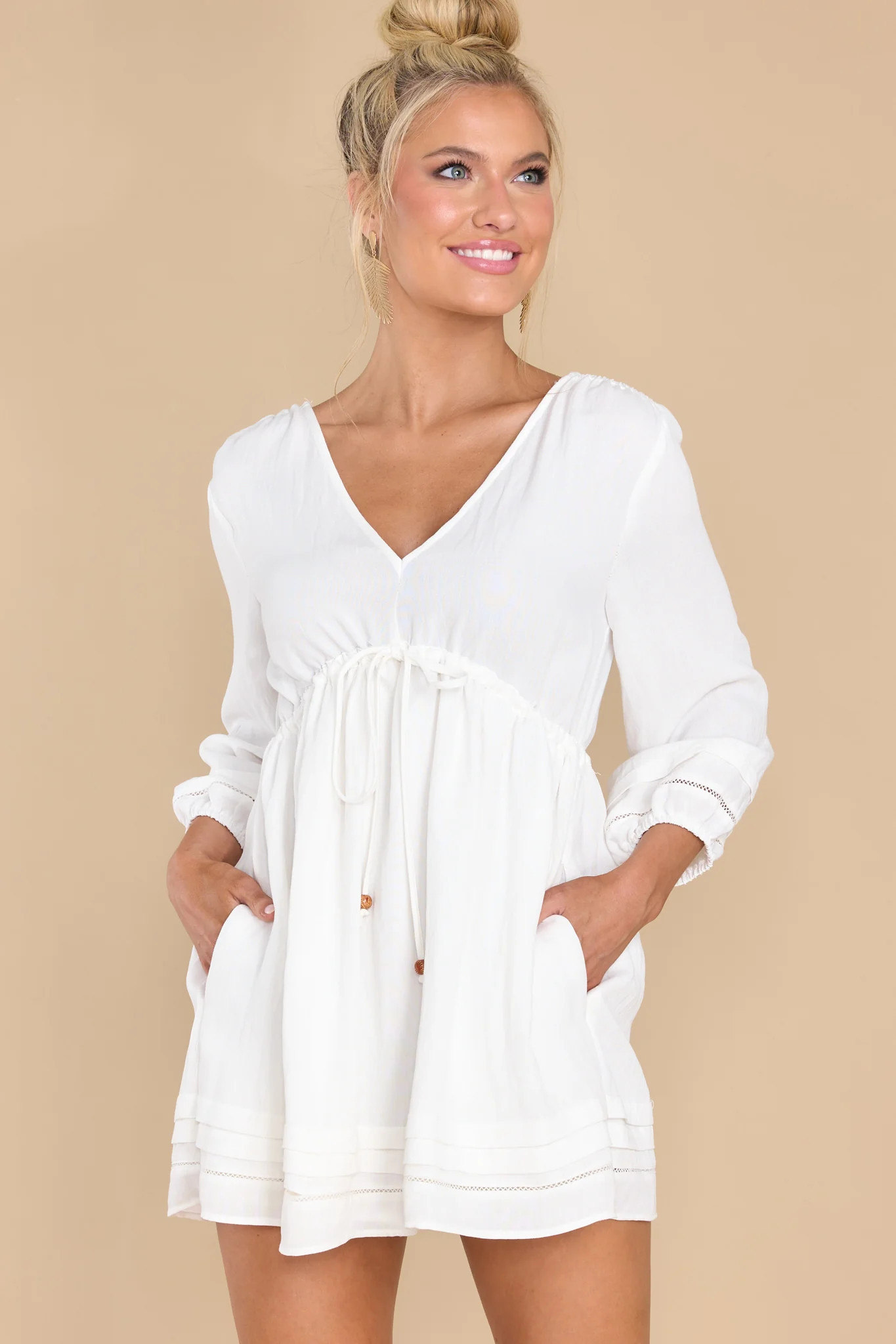 Seaside Dreams White Dress | Red Dress 
