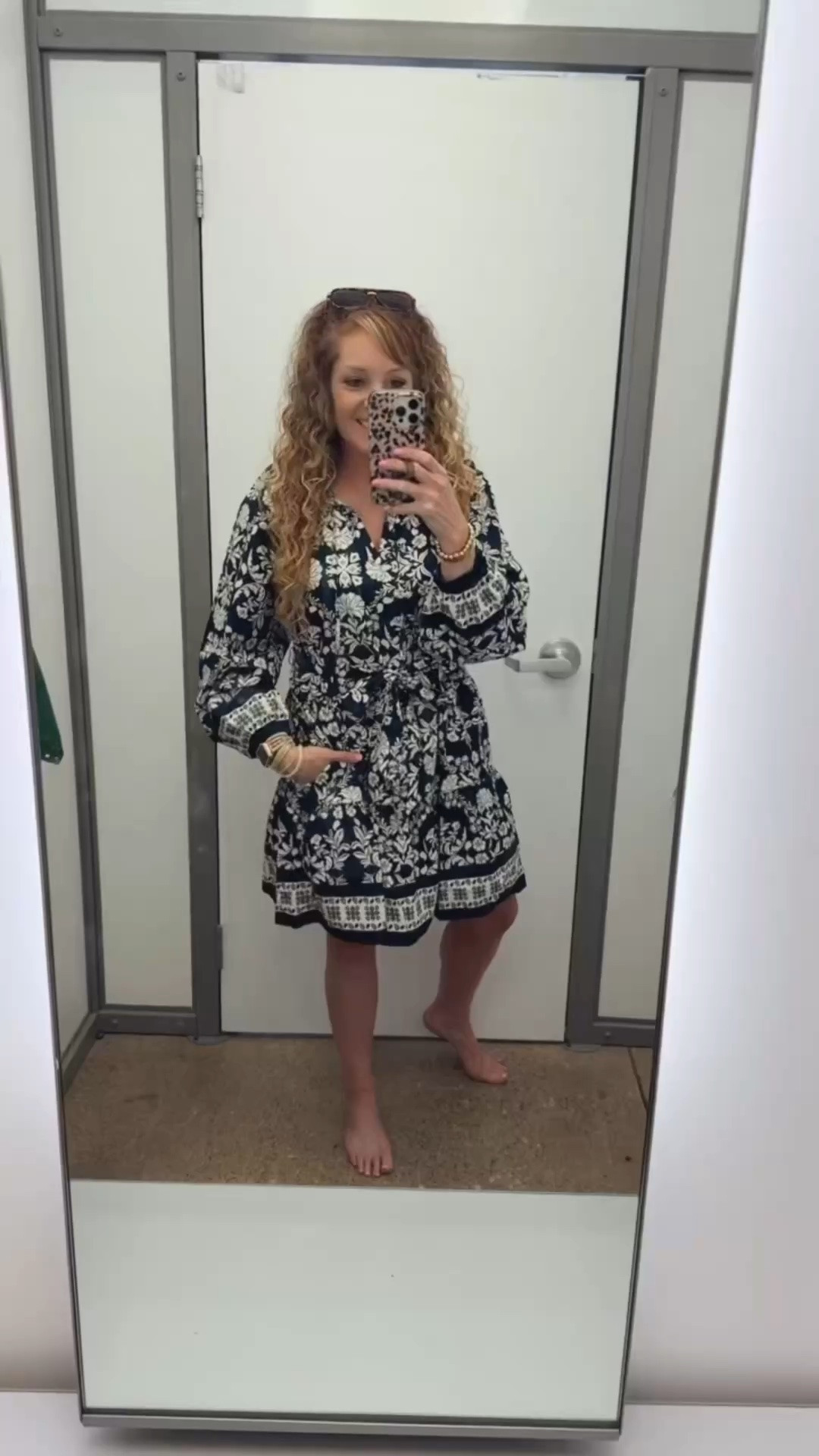 $25 Walmart Time and Tru Women's and Women’s Plus Tie Neck Mini Peasant Dress, Sizes XS – 4X

*Wearing size small

#LTKOver40 #LTKmomlife #LTKootd