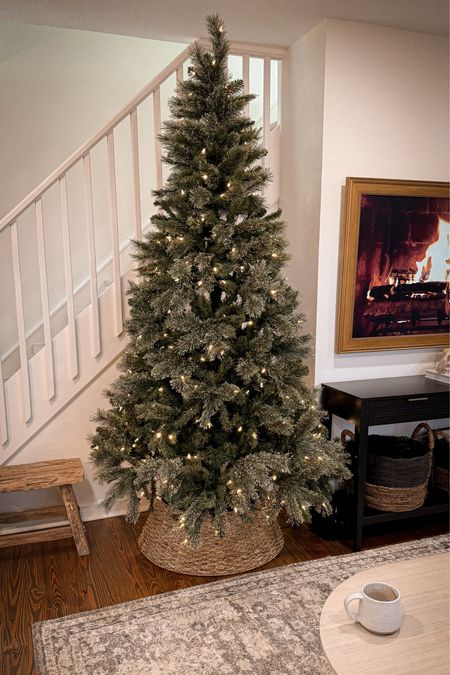 Christmas tree & basket collar

@walmart #walmarthome #walmartpartner

#laurabeverlin

#LTKHolidaySale #LTKGiftGuide #LTKSeasonal